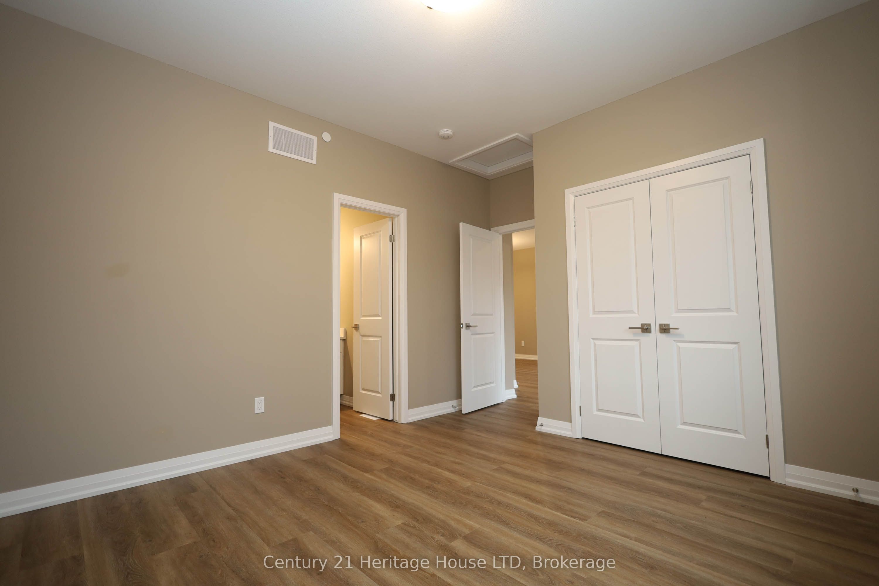#15 - 397 Garrison Road Property Photo 10