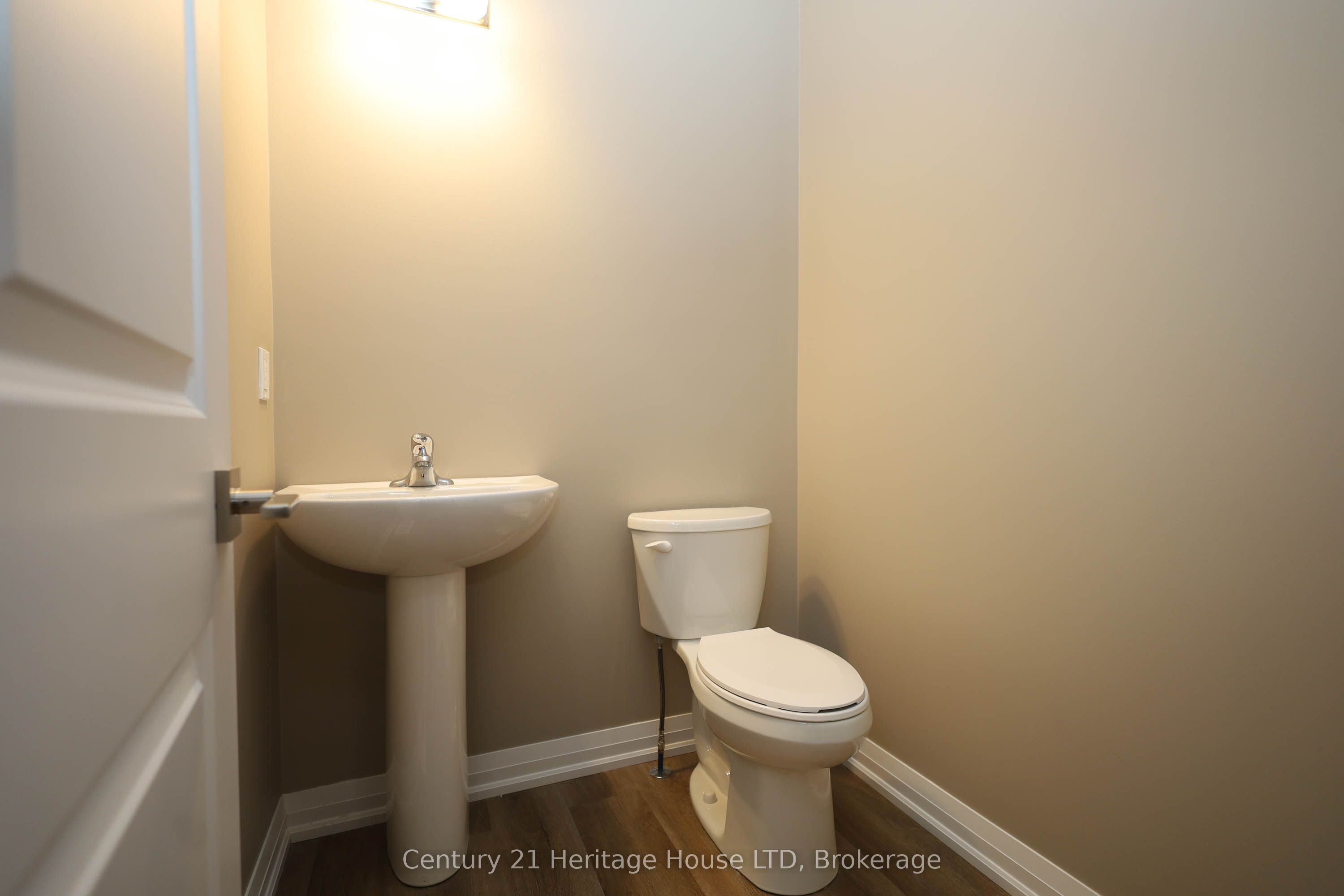 #15 - 397 Garrison Road Property Photo 12