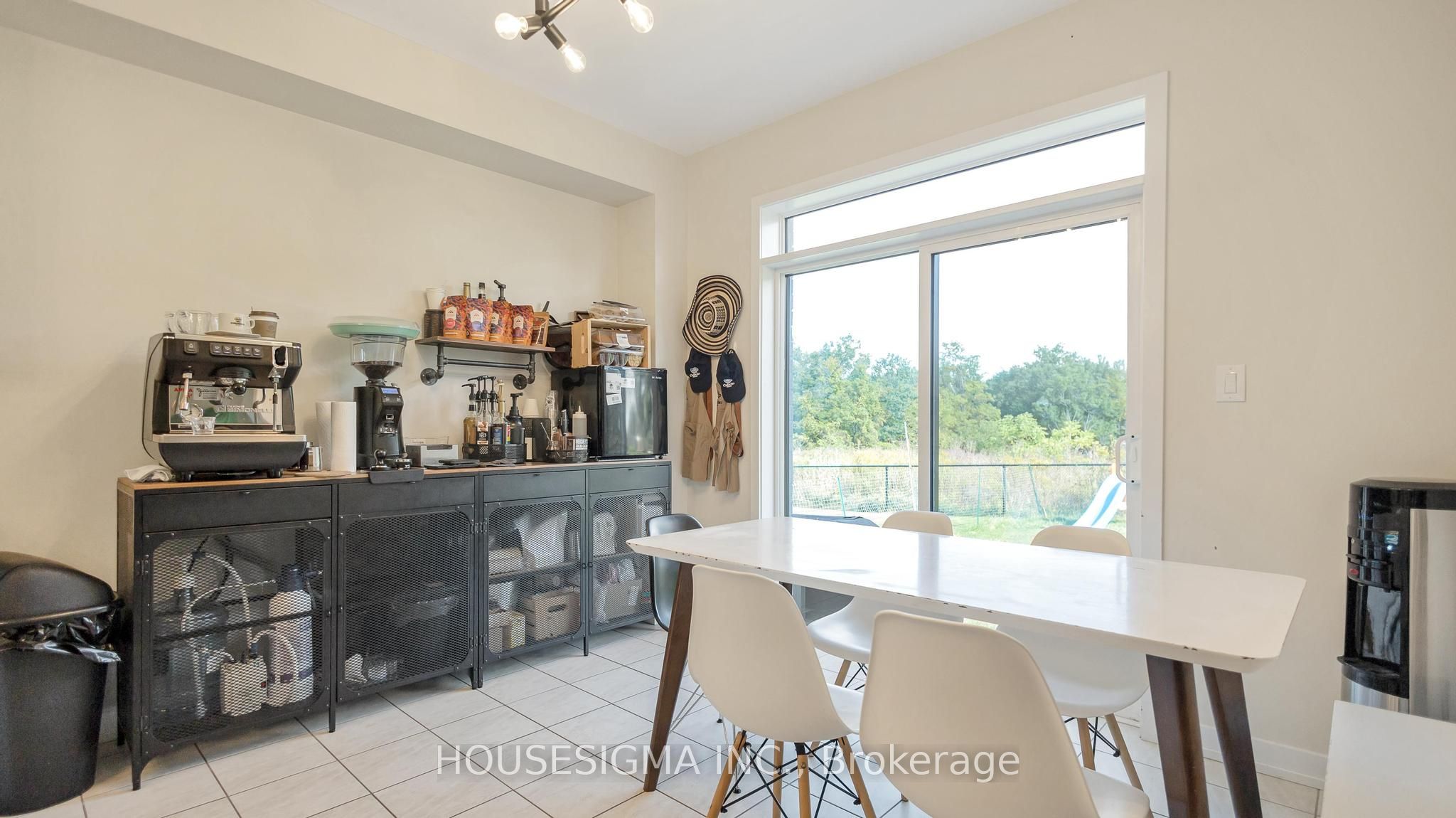 46 Hawick Crescent Property Photo 14