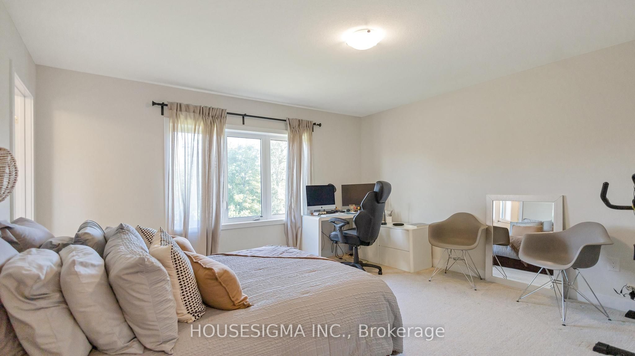 46 Hawick Crescent Property Photo 29