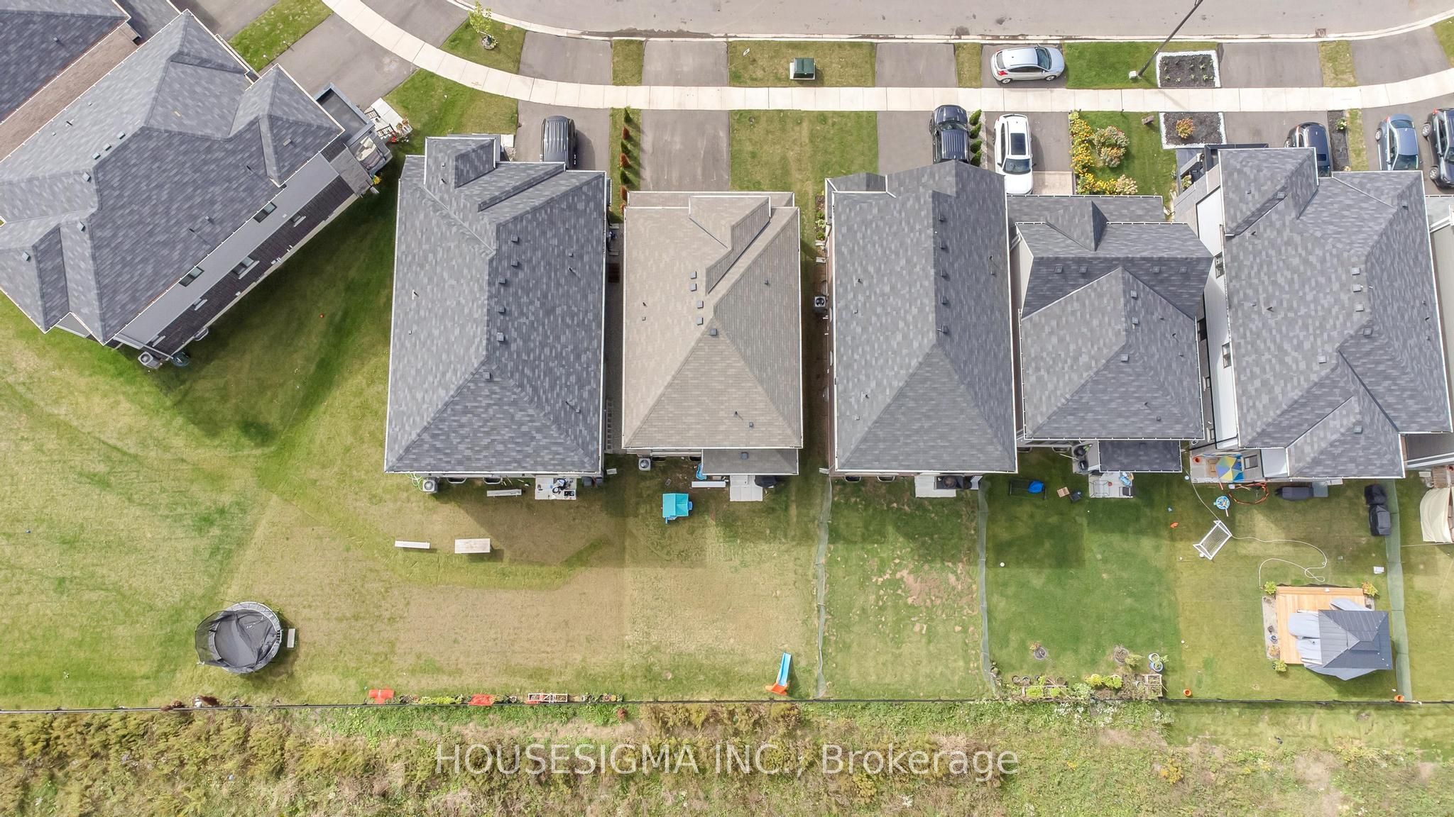 46 Hawick Crescent Property Photo 35
