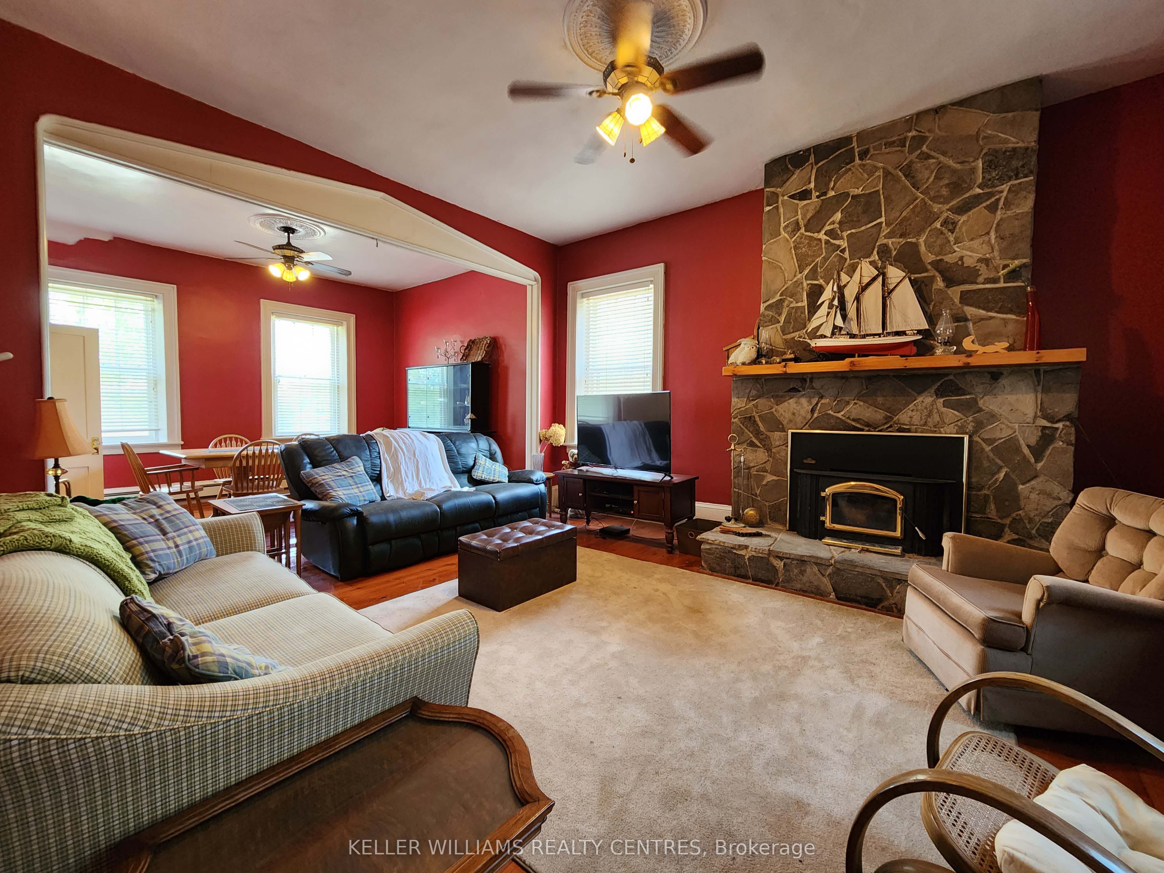 484 Carlisle Street Property Photo 11
