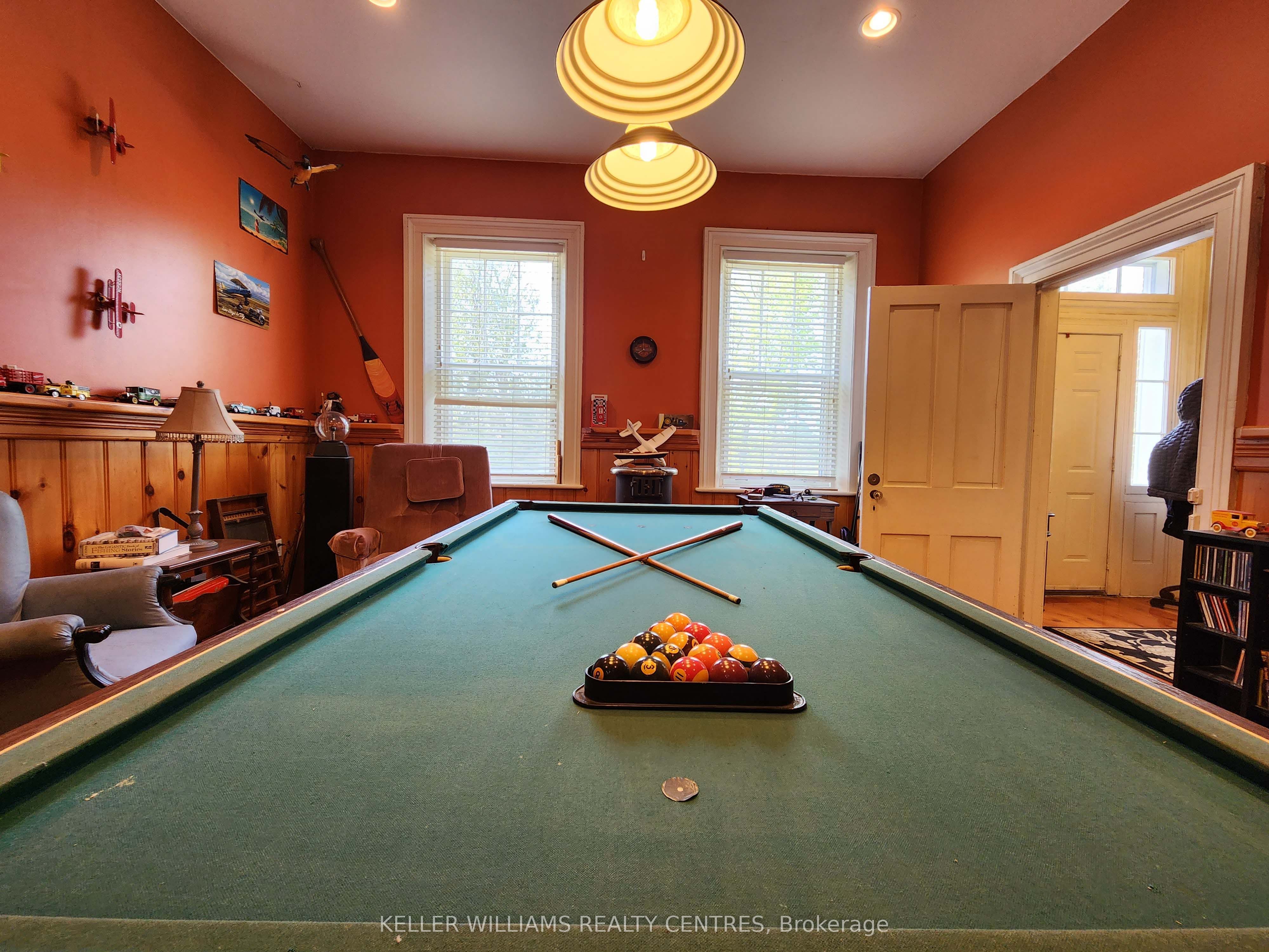 484 Carlisle Street Property Photo 16
