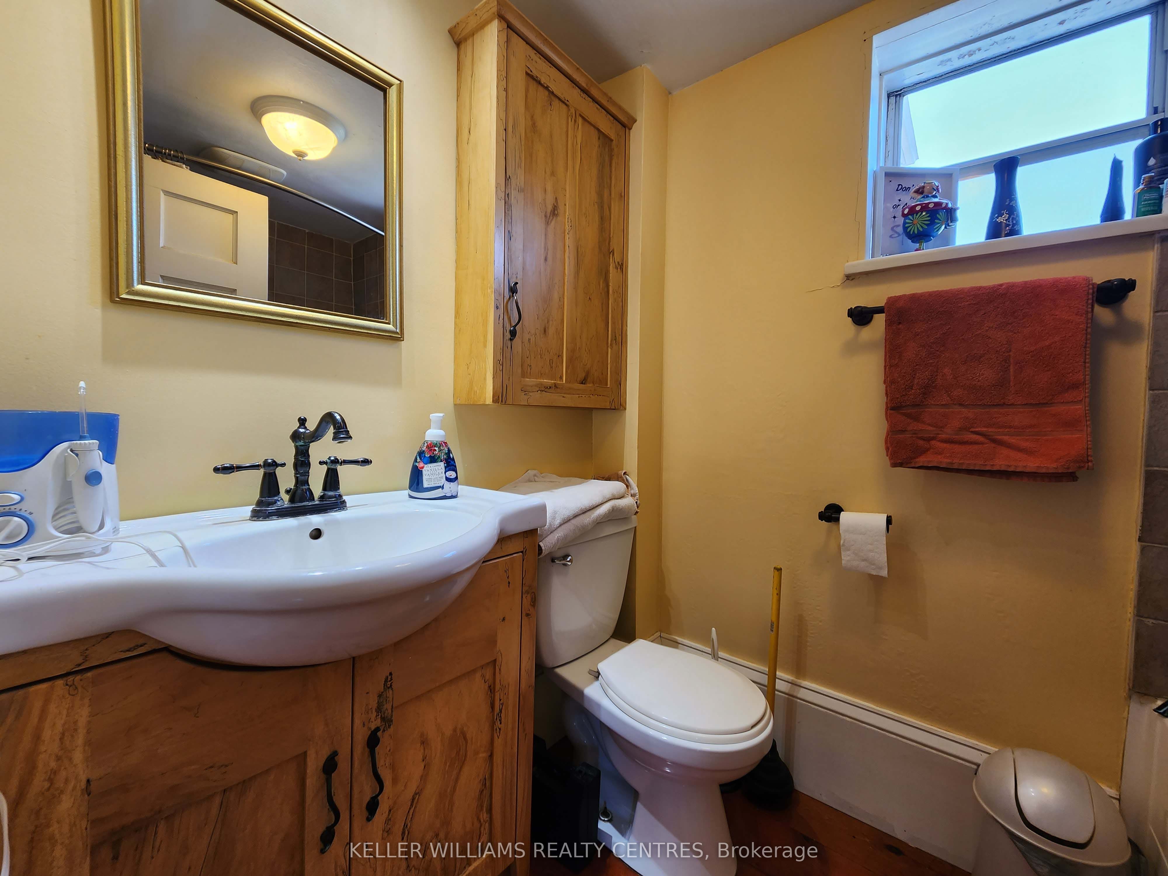 484 Carlisle Street Property Photo 19