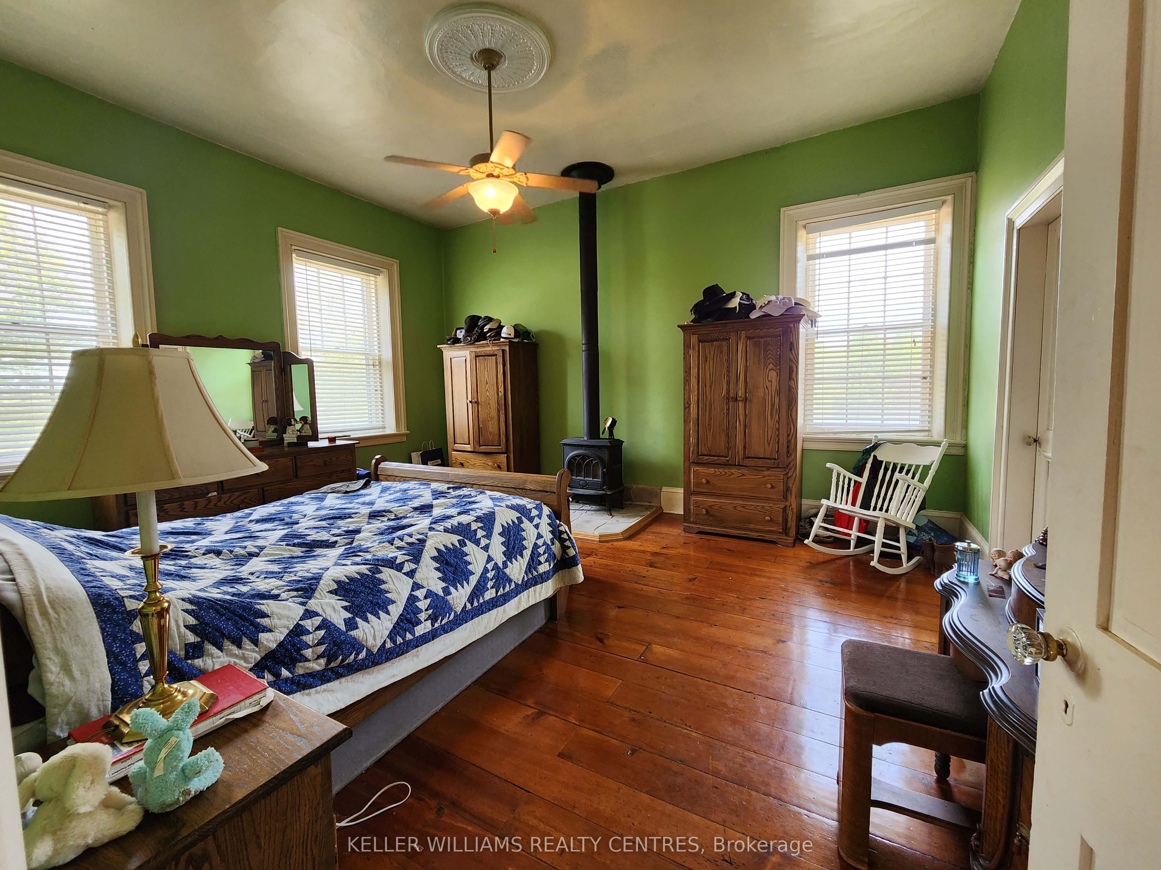 484 Carlisle Street Property Photo 30
