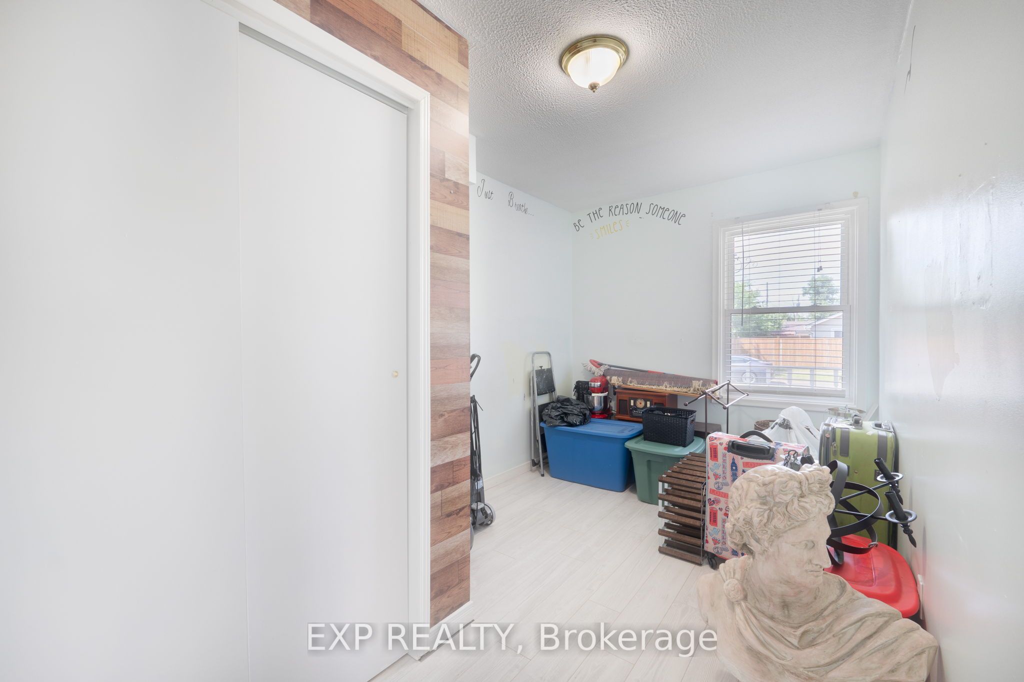325 Simpson Avenue Property Photo 11