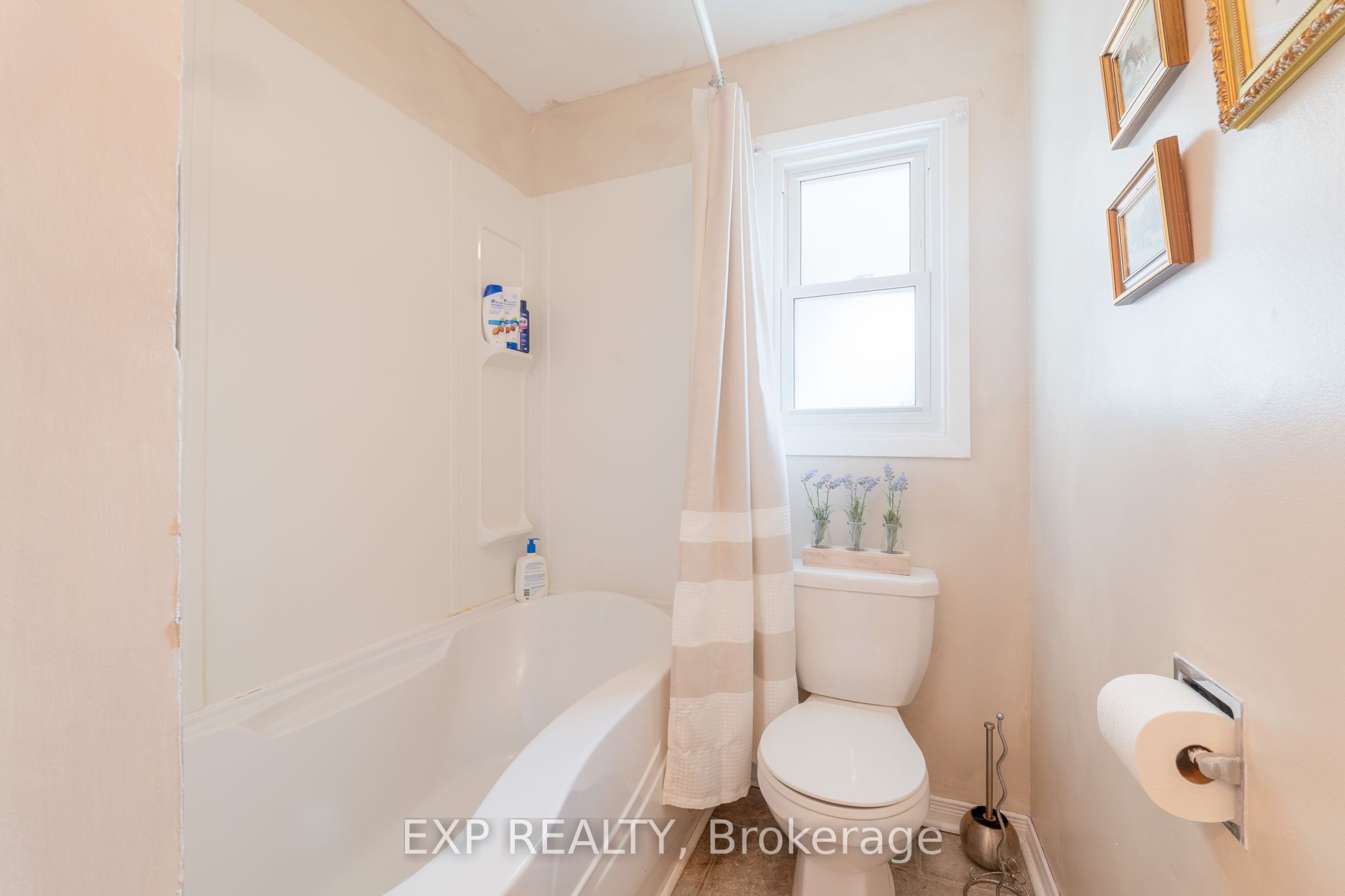 325 Simpson Avenue Property Photo 14