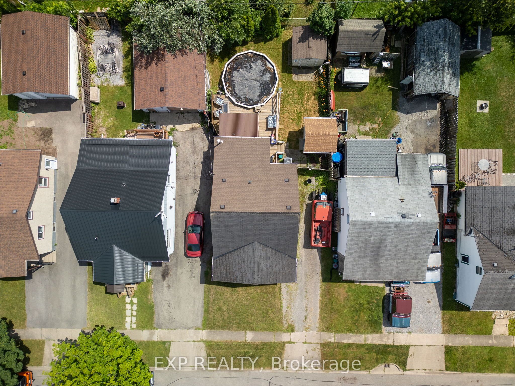 325 Simpson Avenue Property Photo 37