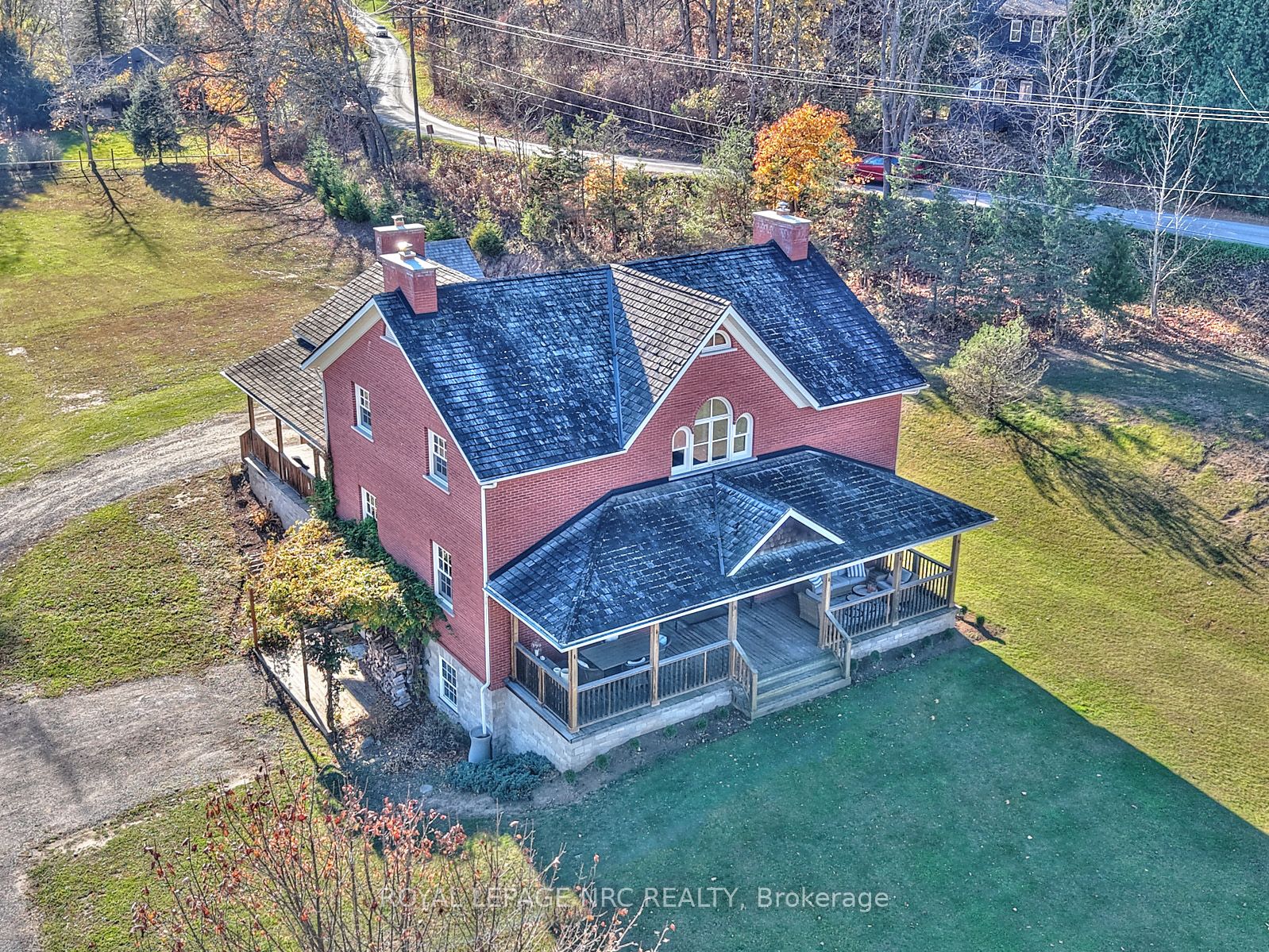 2877 Mcsherry Lane Property Photo 8