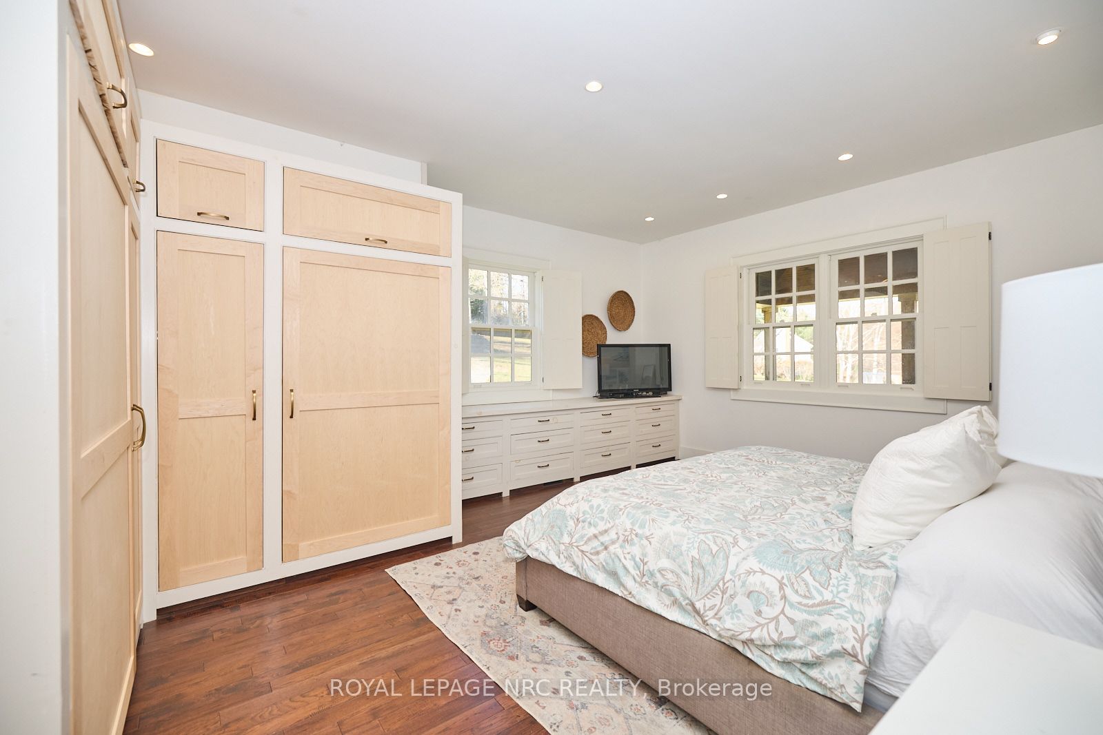 2877 Mcsherry Lane Property Photo 23