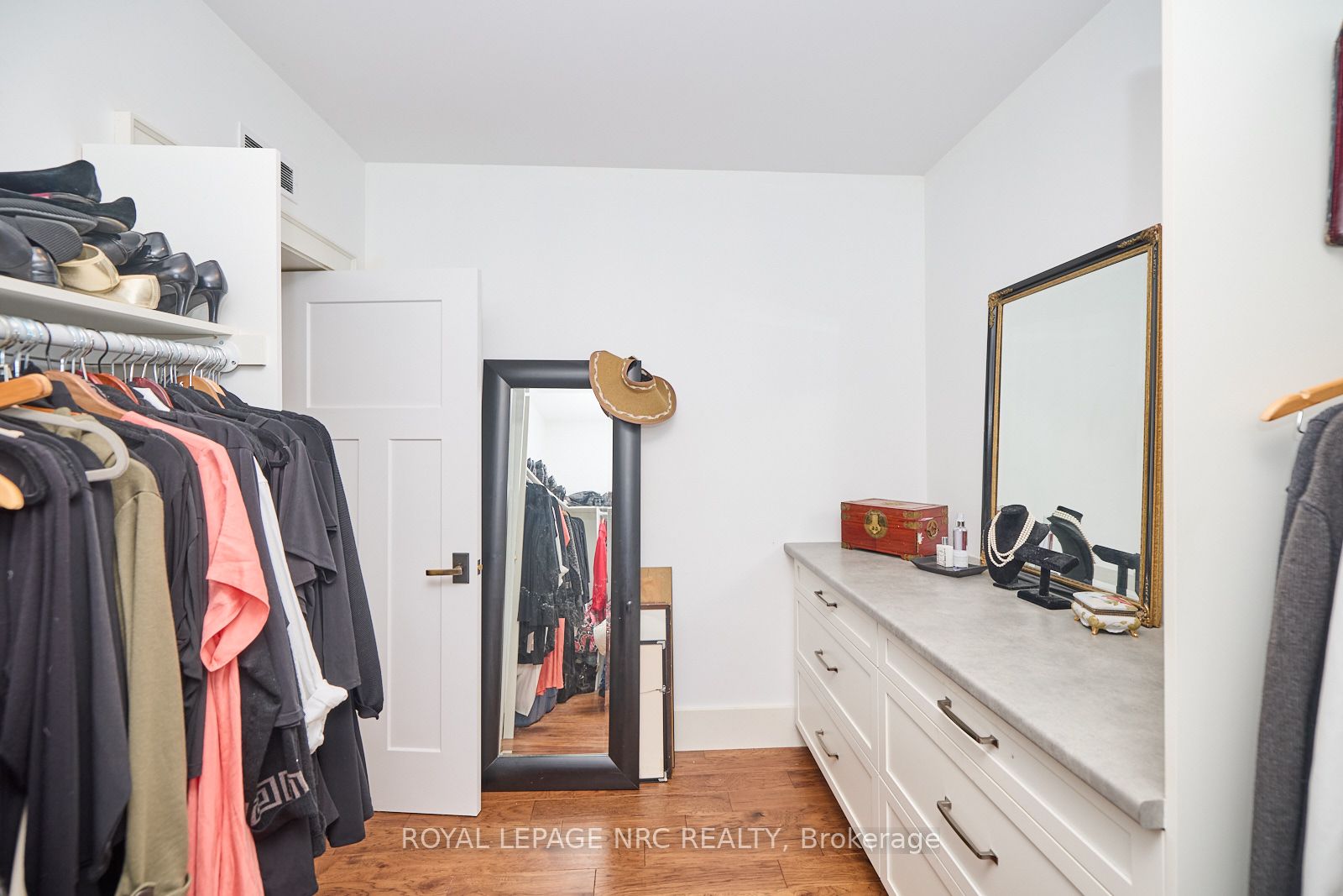 2877 Mcsherry Lane Property Photo 49