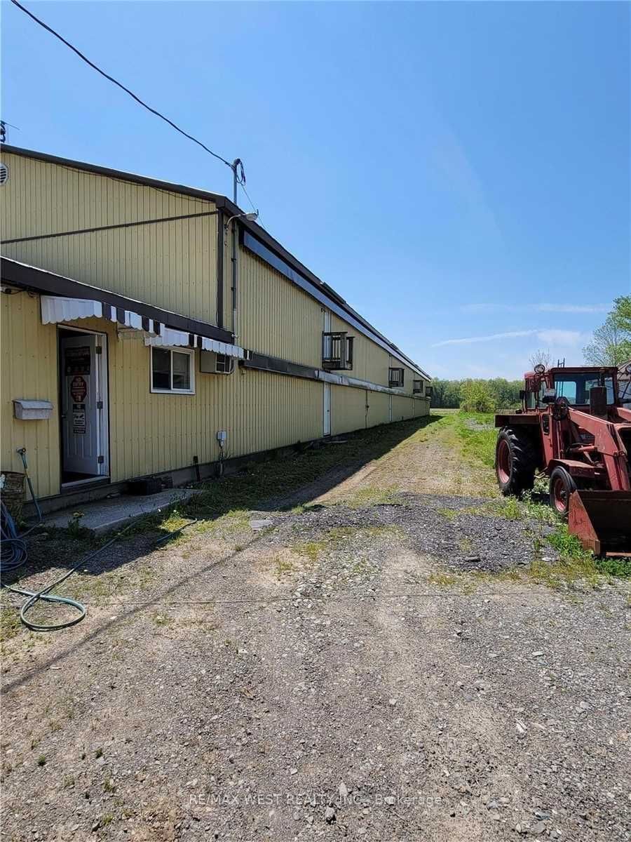 52149 Wilford Road Property Photo 3