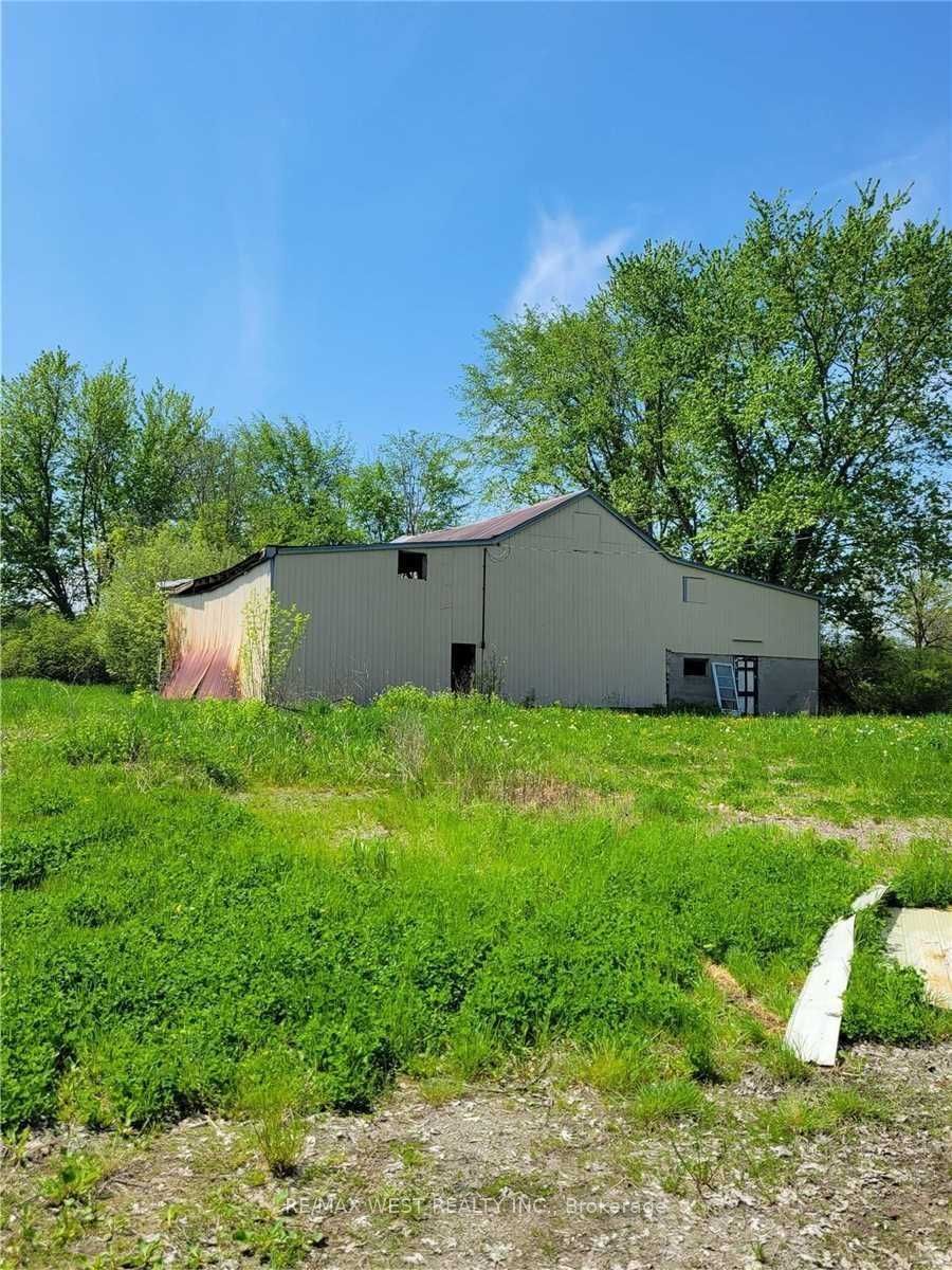 52149 Wilford Road Property Photo 4