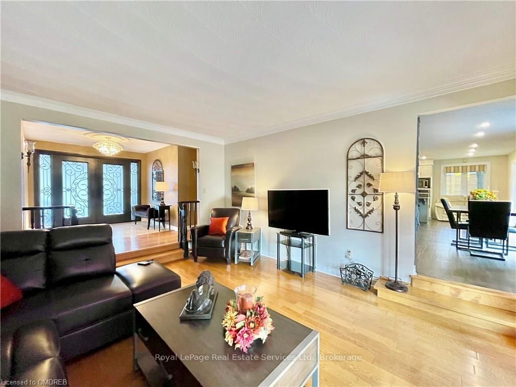 184 Dundas Street Property Photo 7