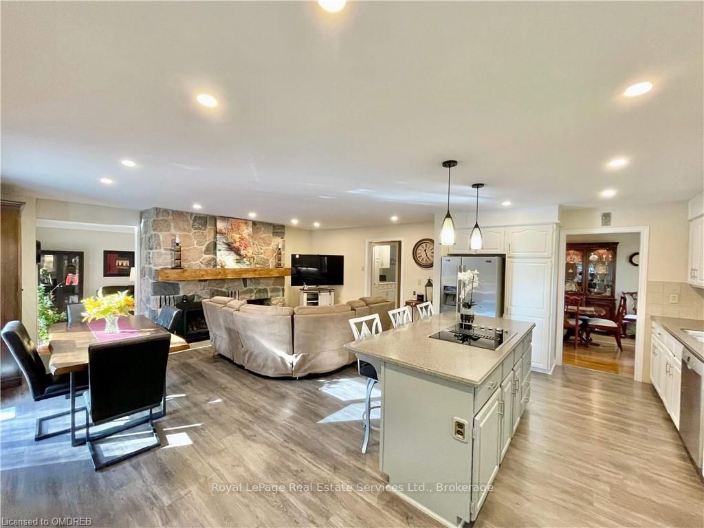 184 Dundas Street Property Photo 8