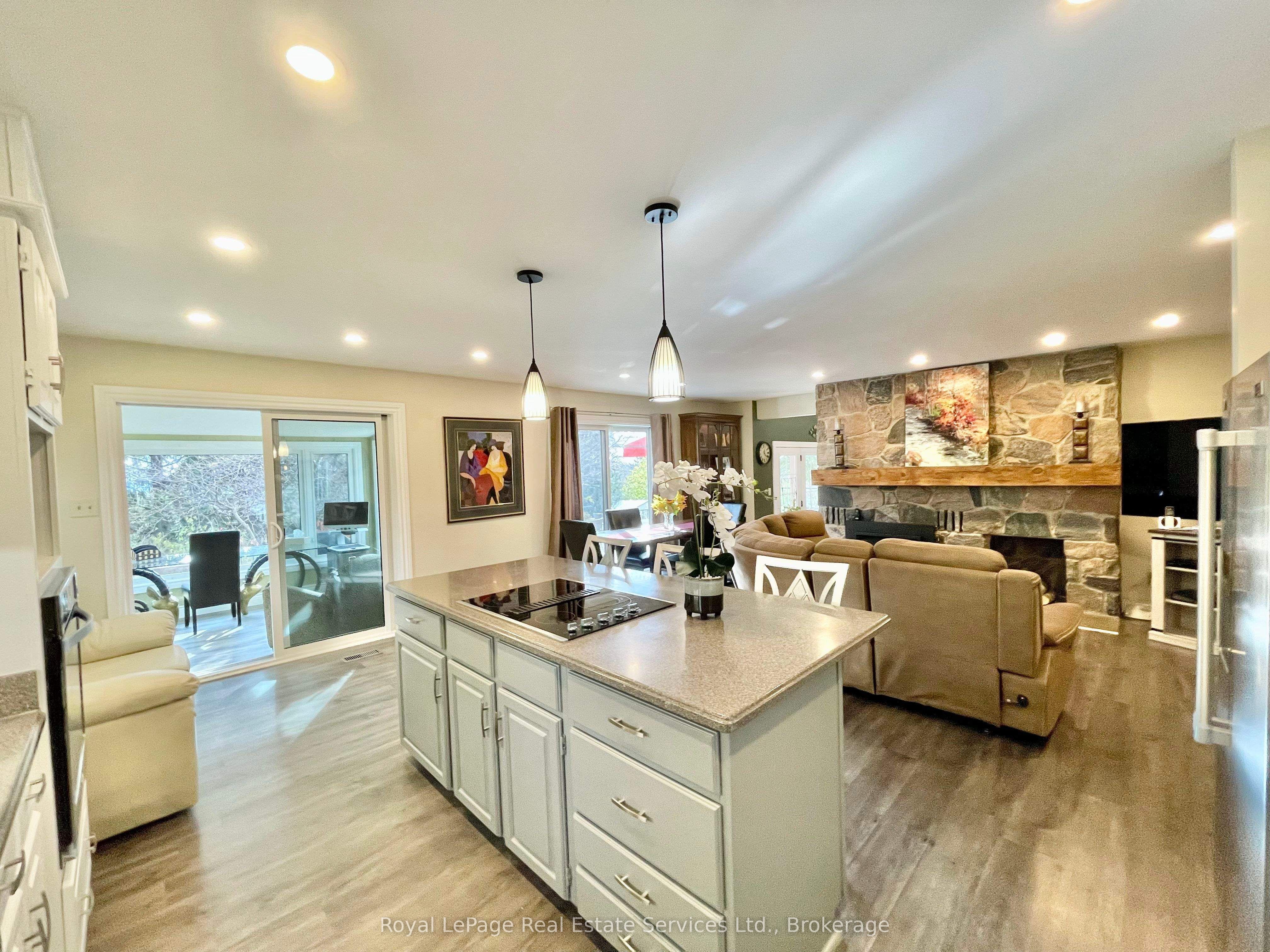 184 Dundas Street Property Photo 10