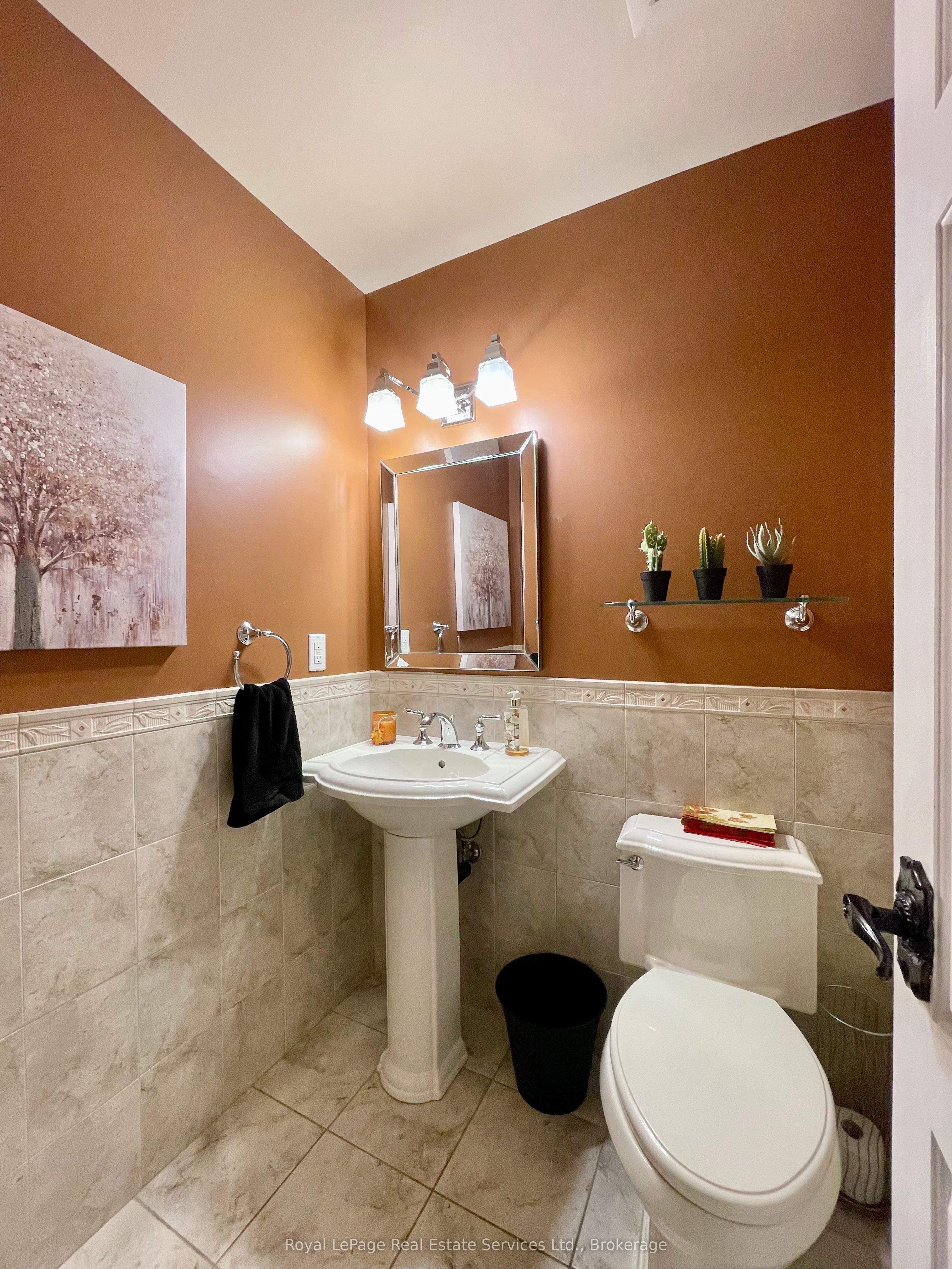 184 Dundas Street Property Photo 13
