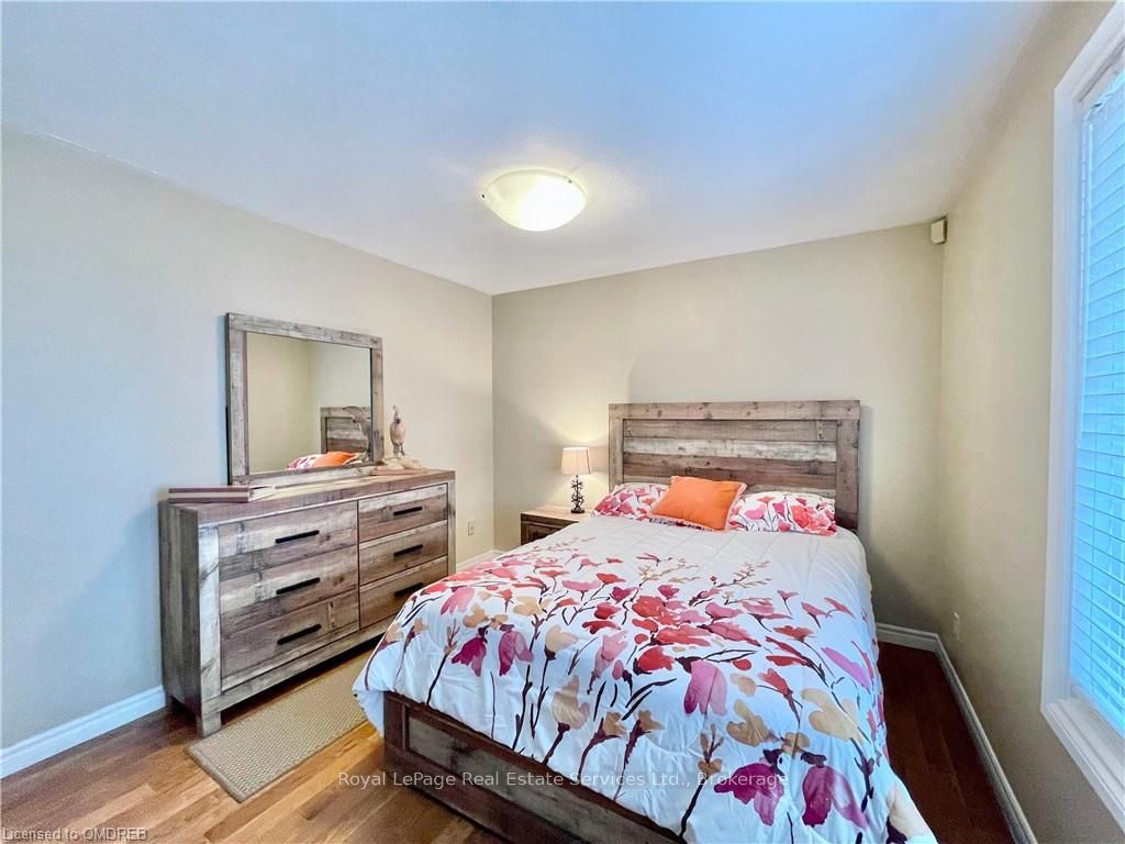 184 Dundas Street Property Photo 17