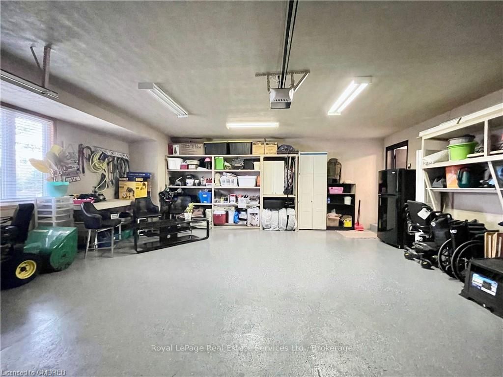 184 Dundas Street Property Photo 48