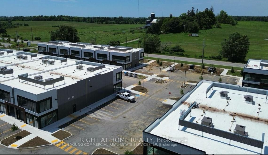 #unit 12 - 587 Hanlon Creek Boulevard Property Photo 6