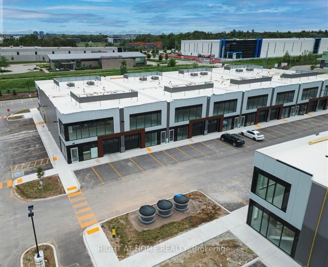 #unit 12 - 587 Hanlon Creek Boulevard Property Photo 12