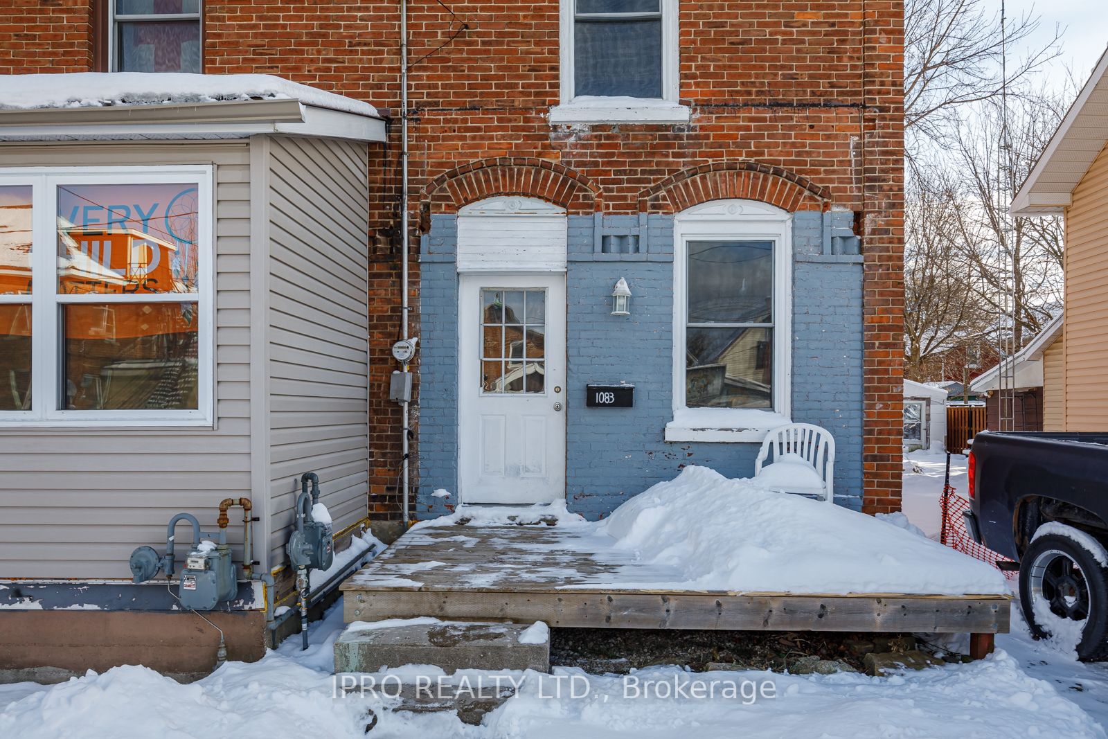 1083 3rd Avenue A E Property Photo 1