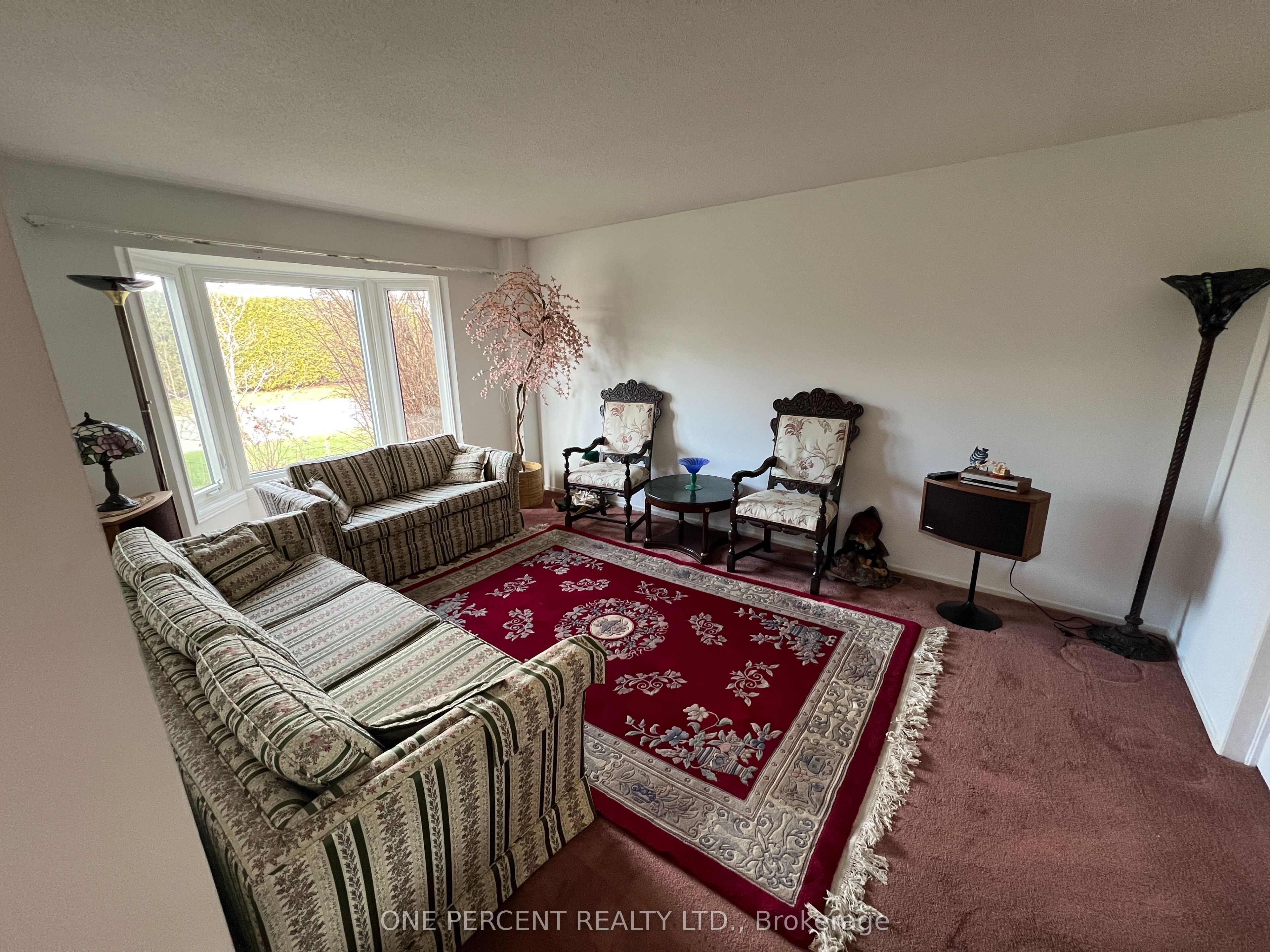 1307 Turner Crescent Property Photo 7