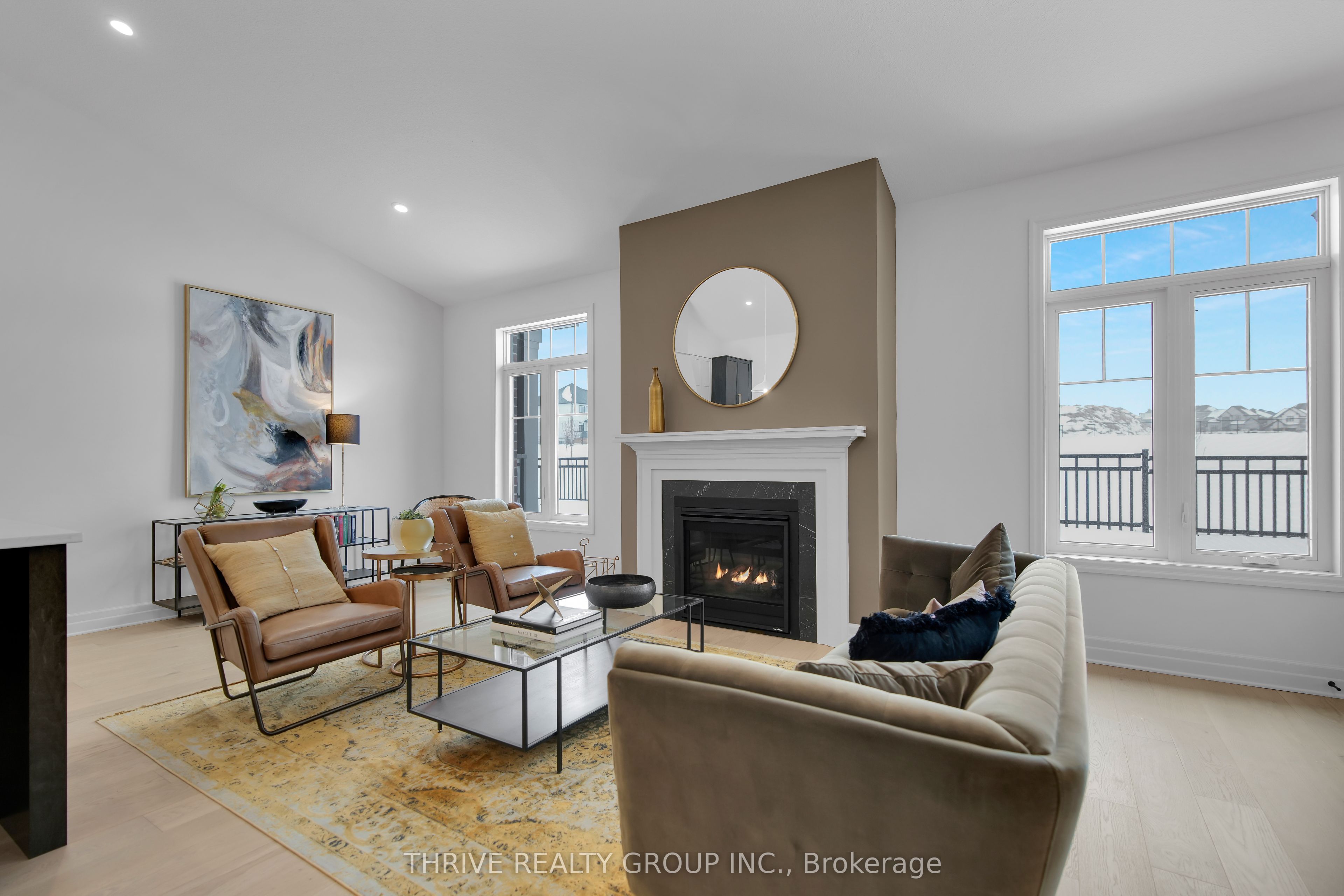 #15 - 1080 Upperpoint Avenue Property Photo 10