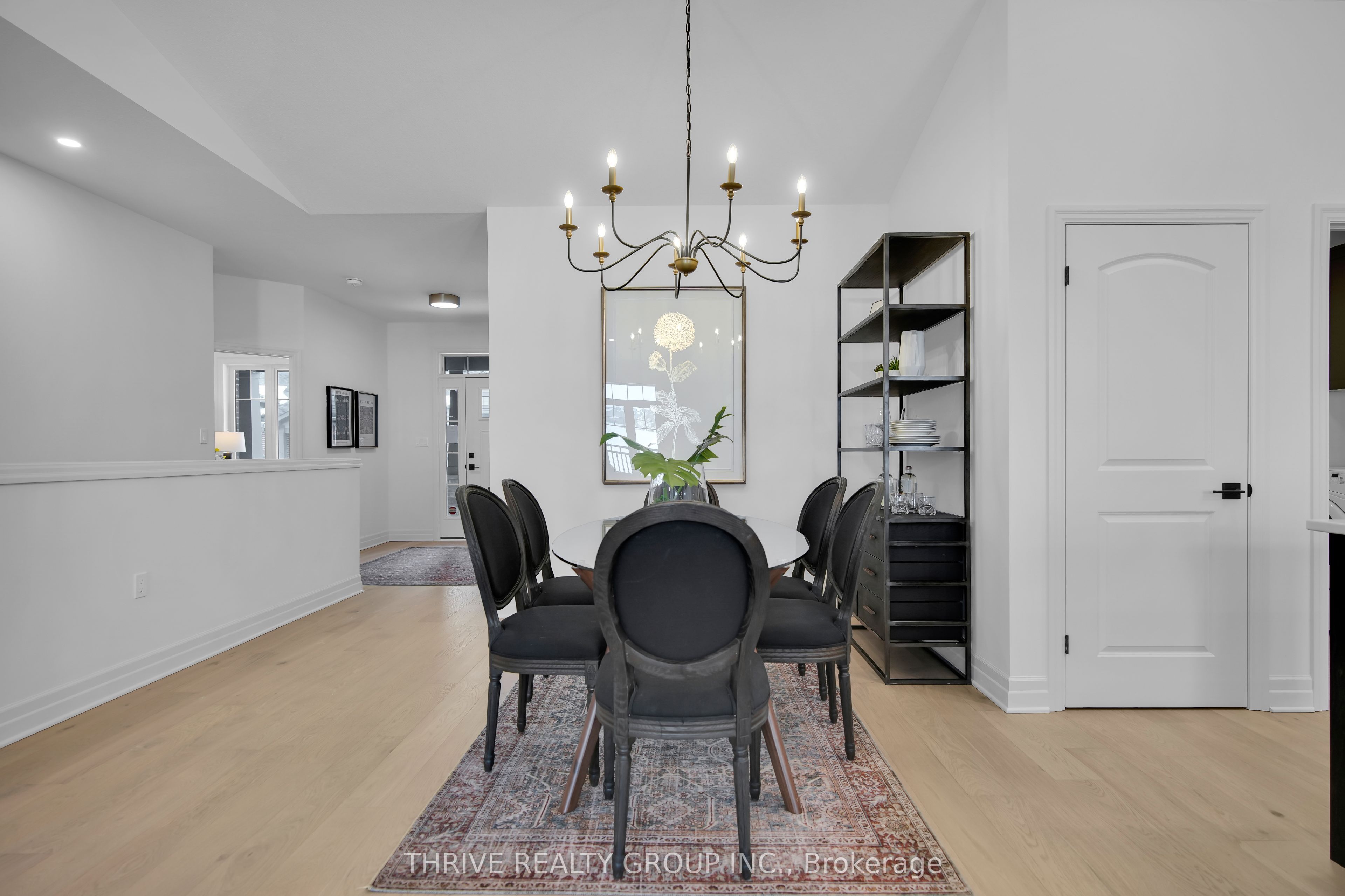 #15 - 1080 Upperpoint Avenue Property Photo 23