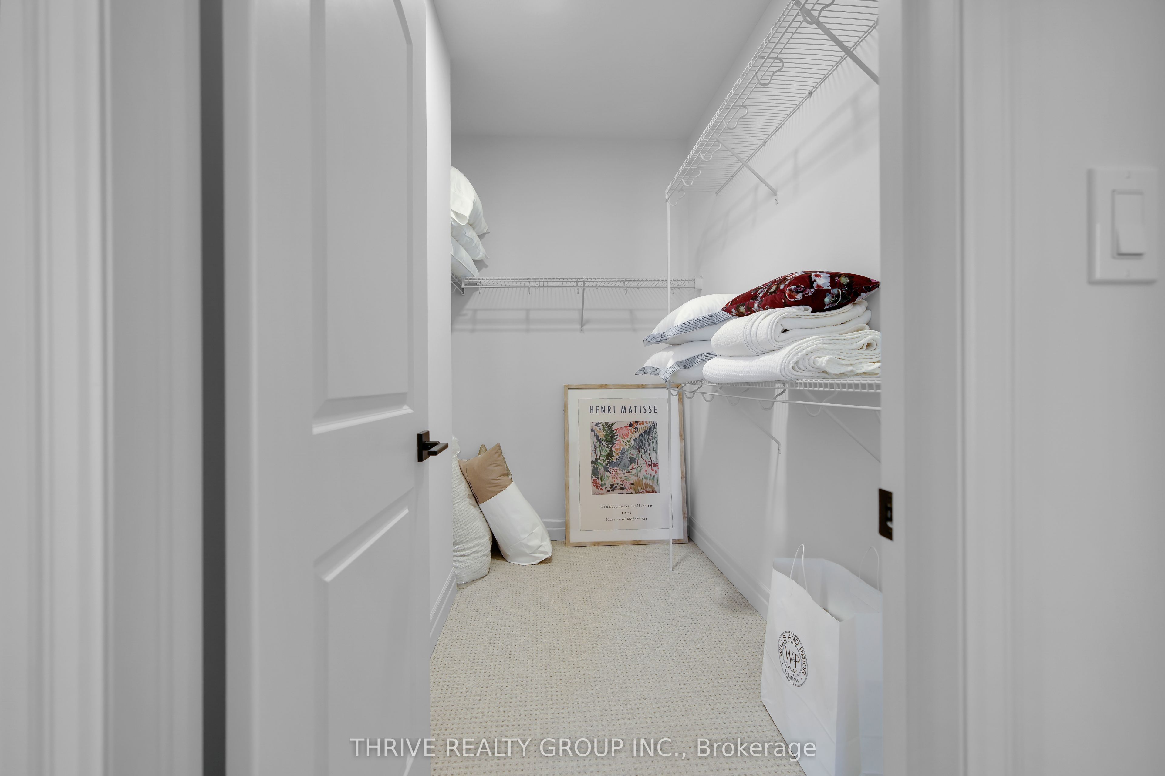 #15 - 1080 Upperpoint Avenue Property Photo 29