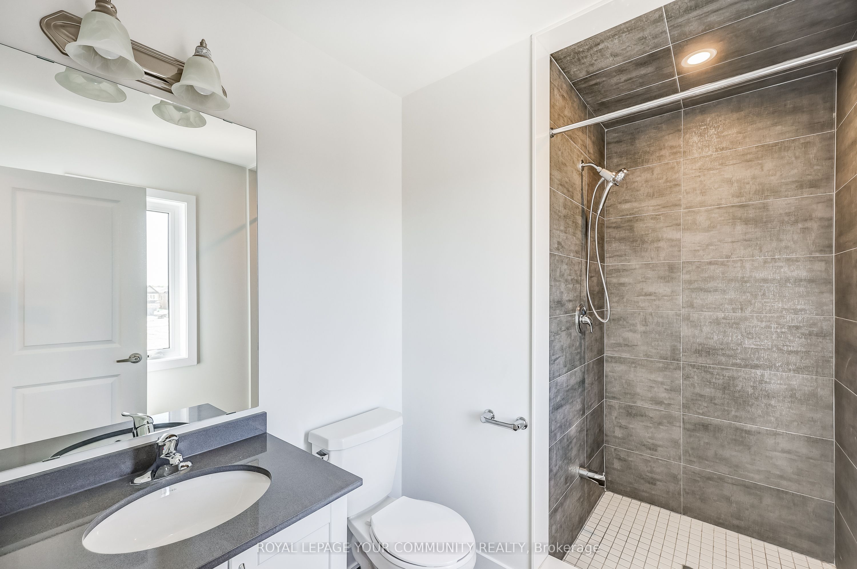 265 Flavelle Way Property Photo 31