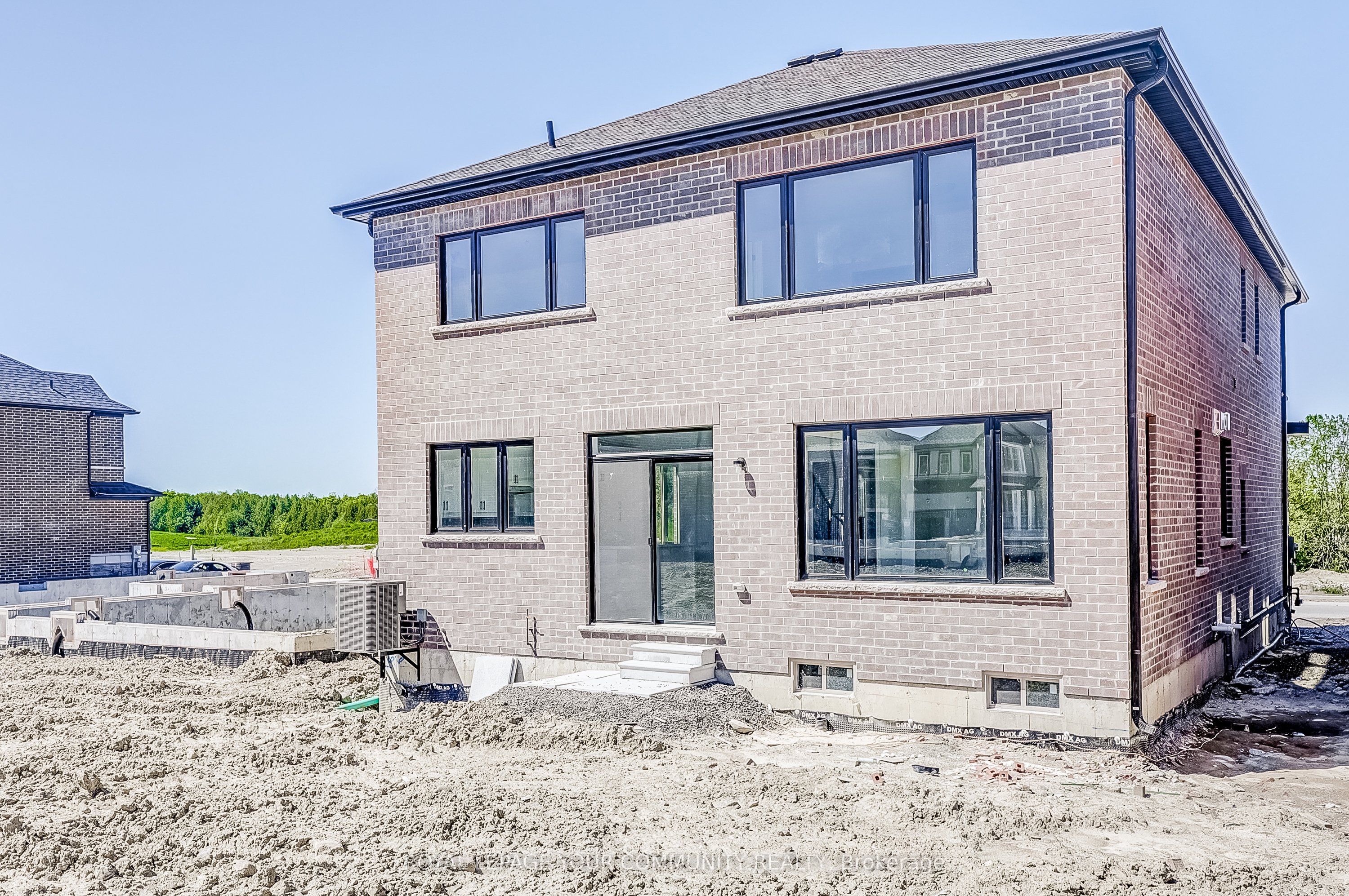 265 Flavelle Way Property Photo 34