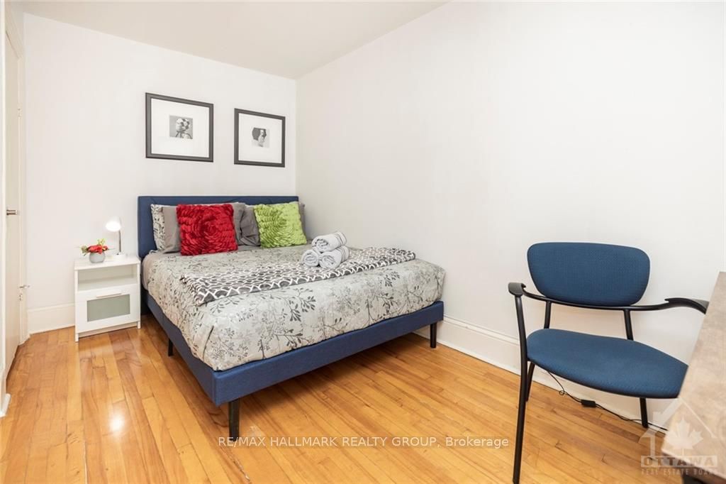#1 - 456 Bronson Avenue Property Photo 27