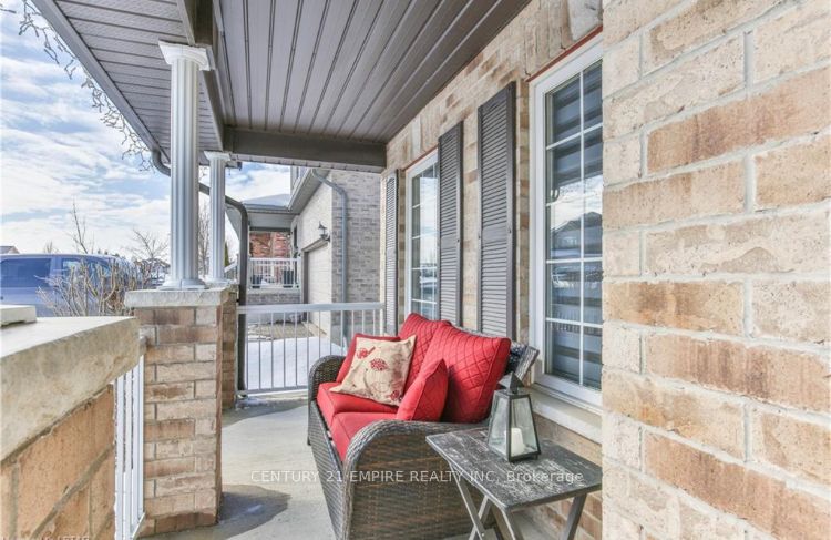 65 Woodhatch Crescent Property Photo 17