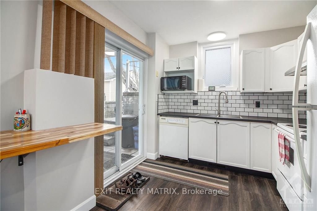 #5c - 75 Lapointe Boulevard Property Photo 12