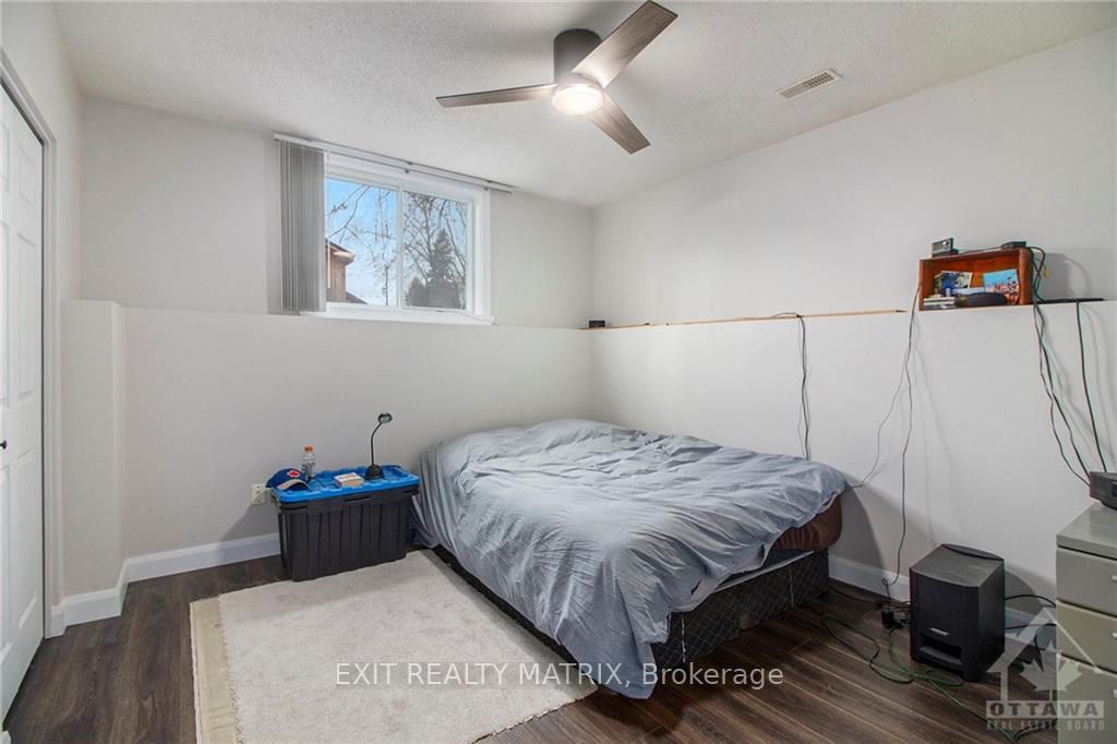 #5c - 75 Lapointe Boulevard Property Photo 13