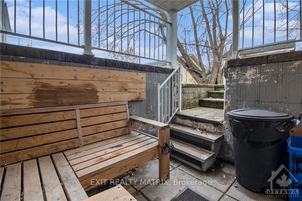 #5c - 75 Lapointe Boulevard Property Photo 17