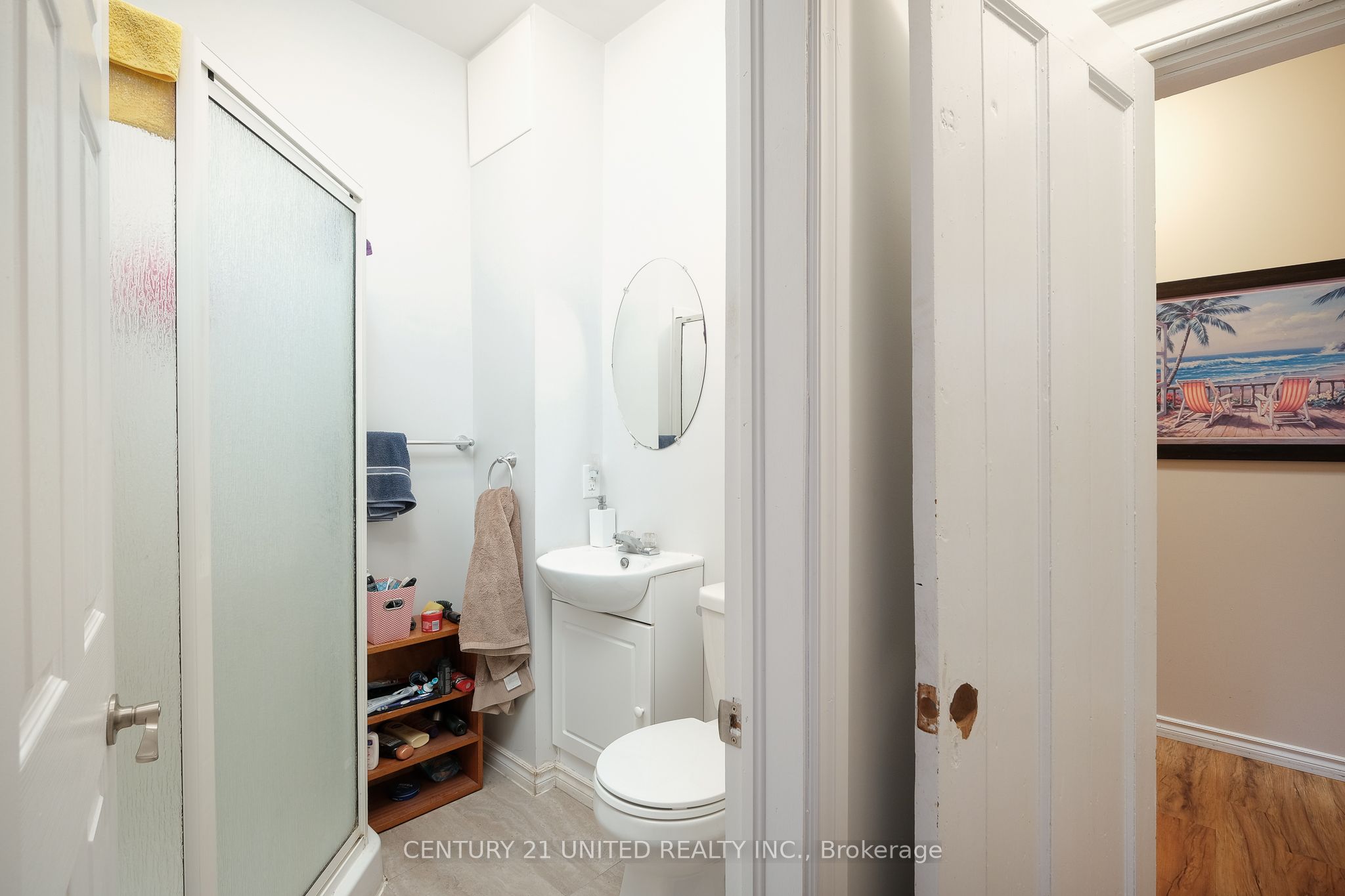 593 Harvey Street Property Photo 9