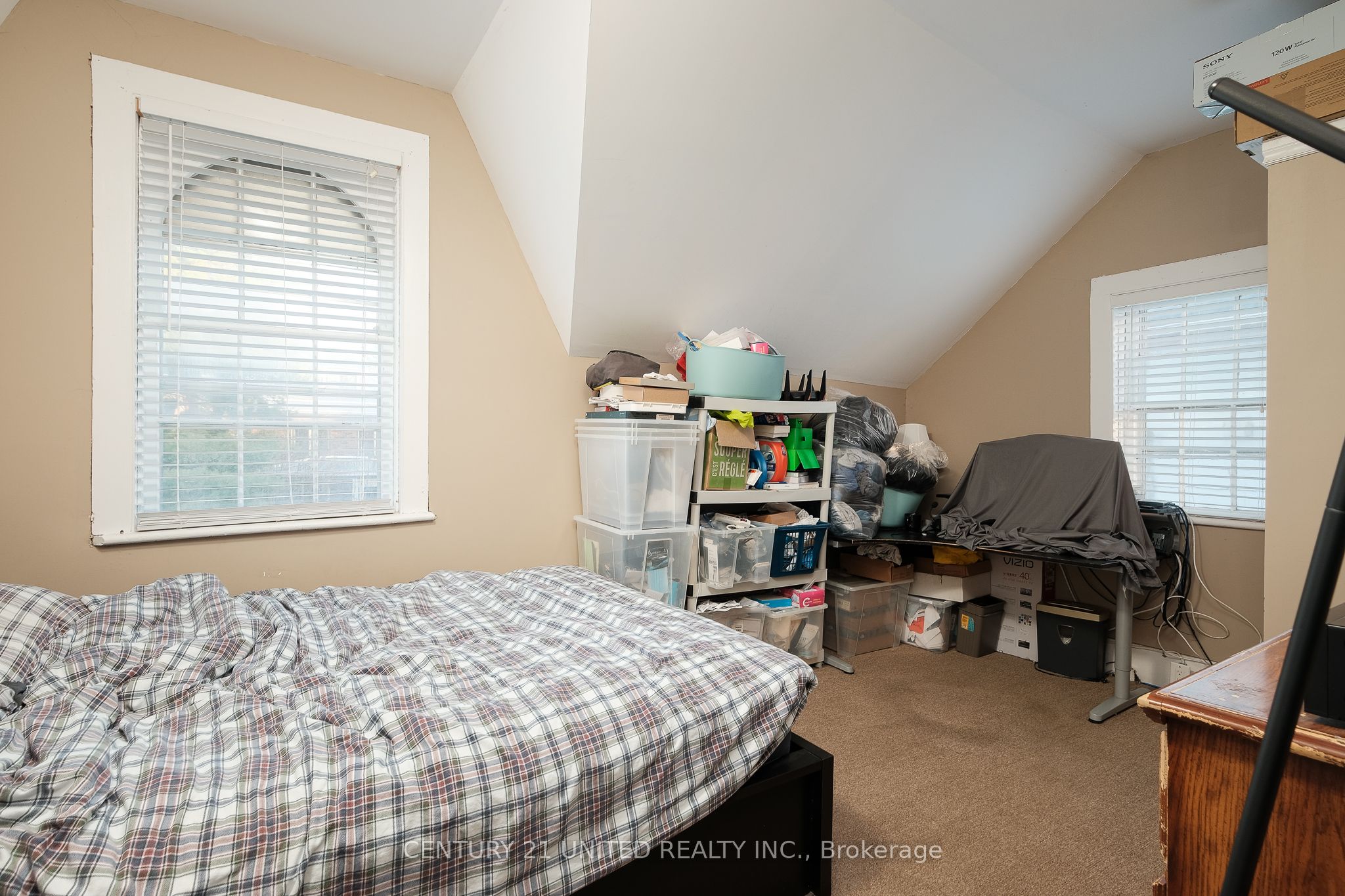 593 Harvey Street Property Photo 15