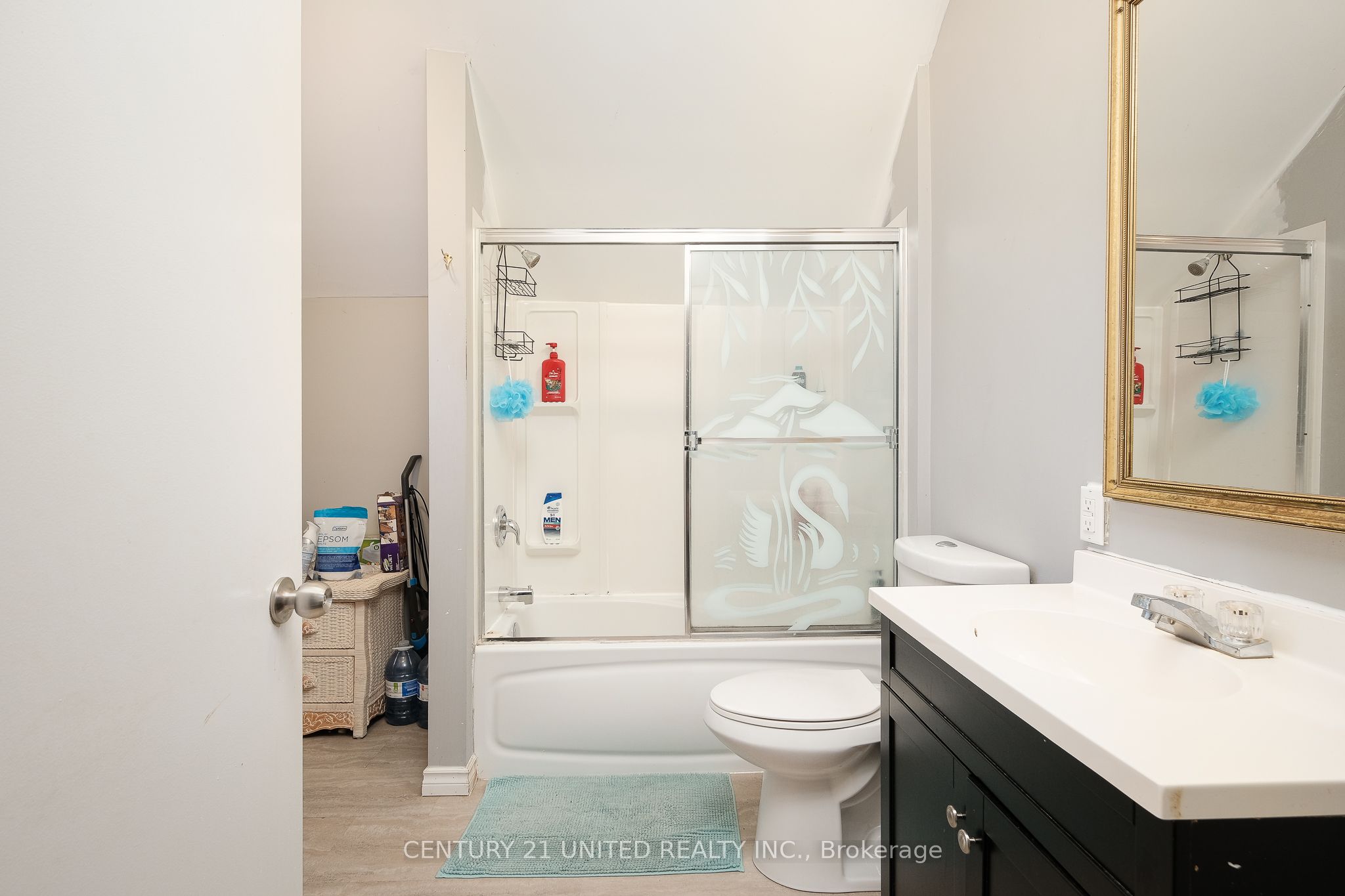 593 Harvey Street Property Photo 20