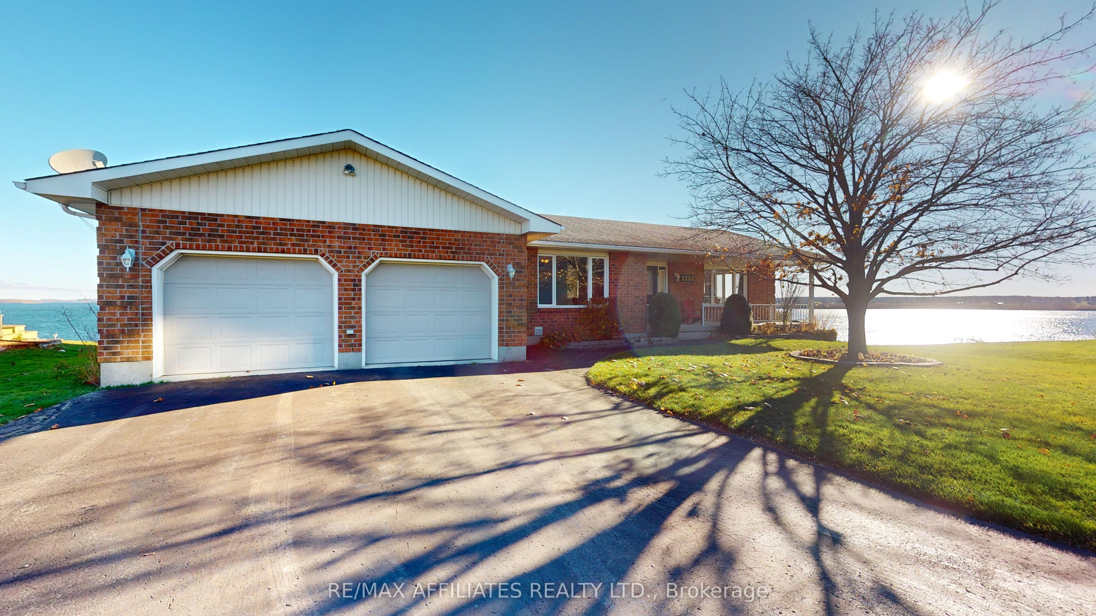 2253 Park Street Property Photo