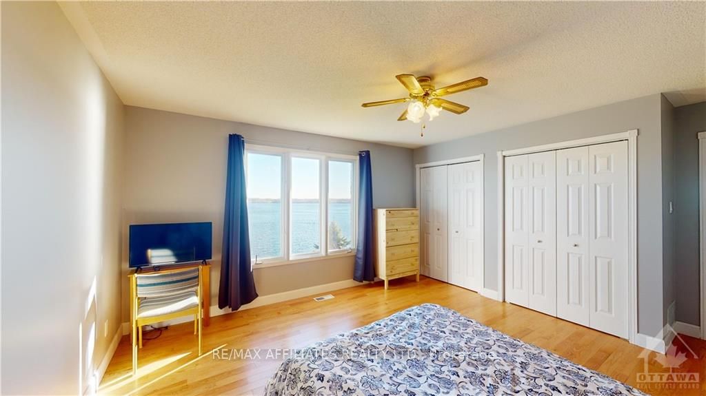 2253 Park Street Property Photo 17
