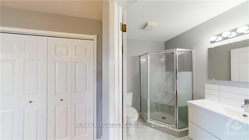 2253 Park Street Property Photo 21