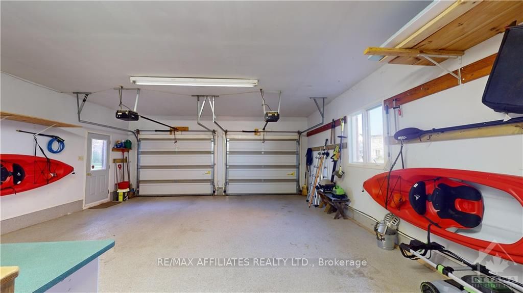 2253 Park Street Property Photo 25