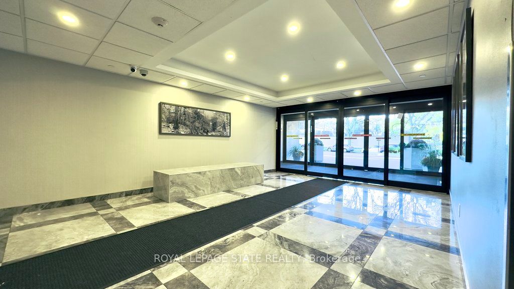 #1602 - 120 Duke Street Property Photo 41