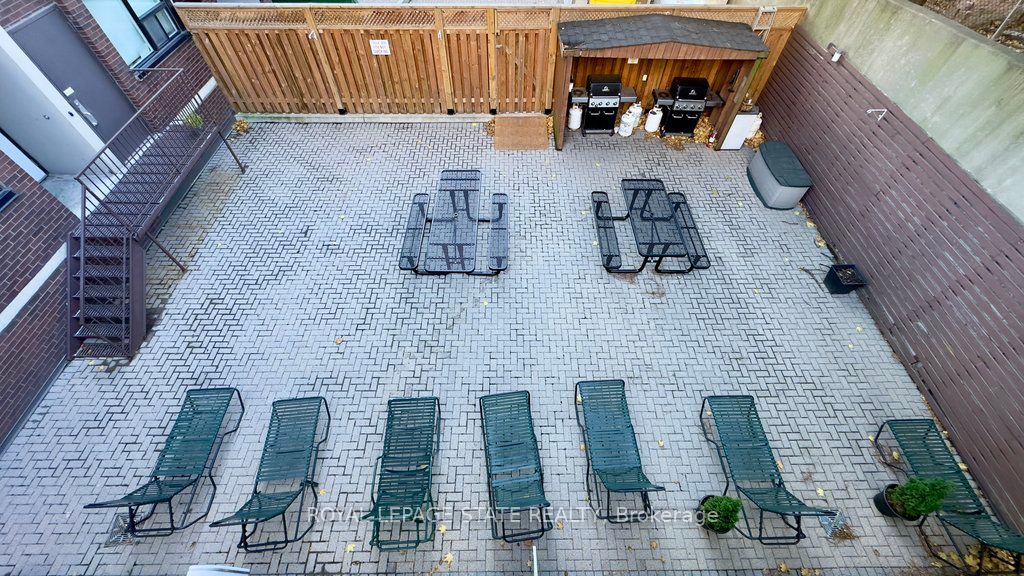 #1602 - 120 Duke Street Property Photo 76