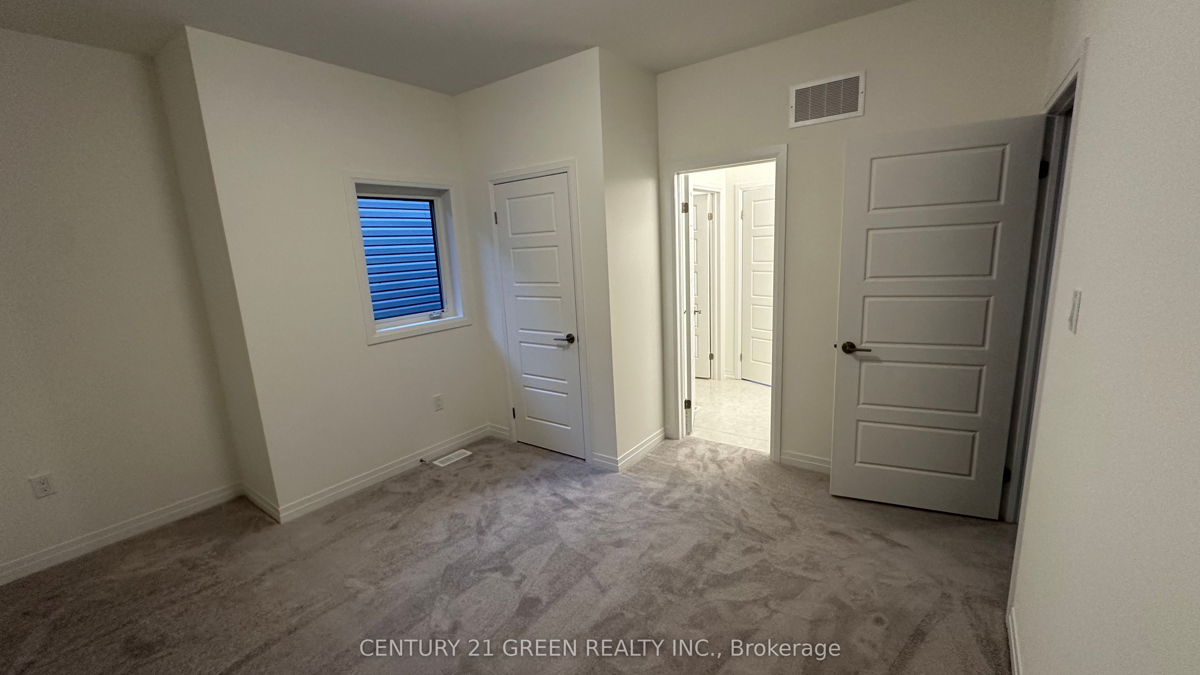 126 Hitchman Street Property Photo 16