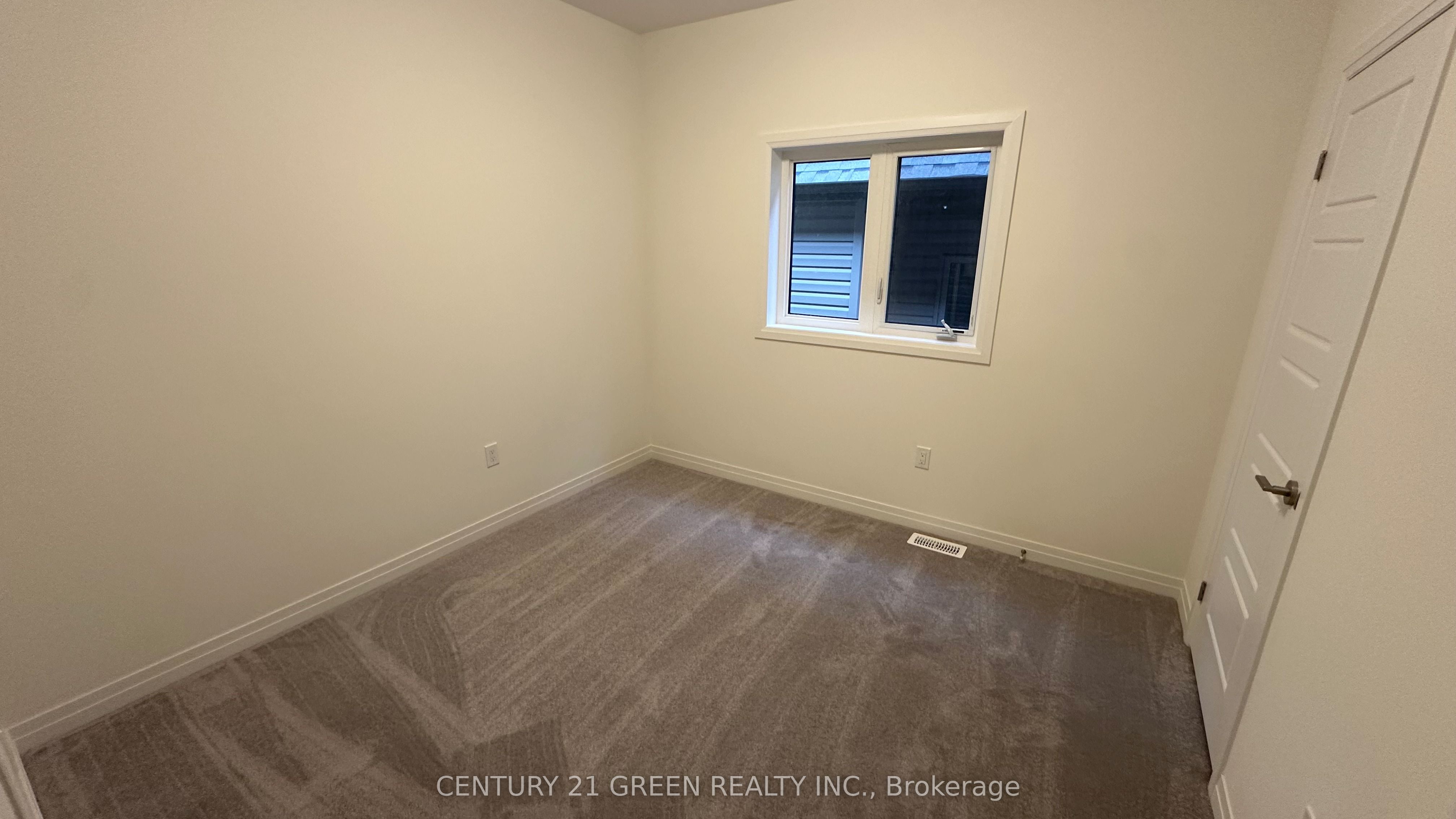 126 Hitchman Street Property Photo 17