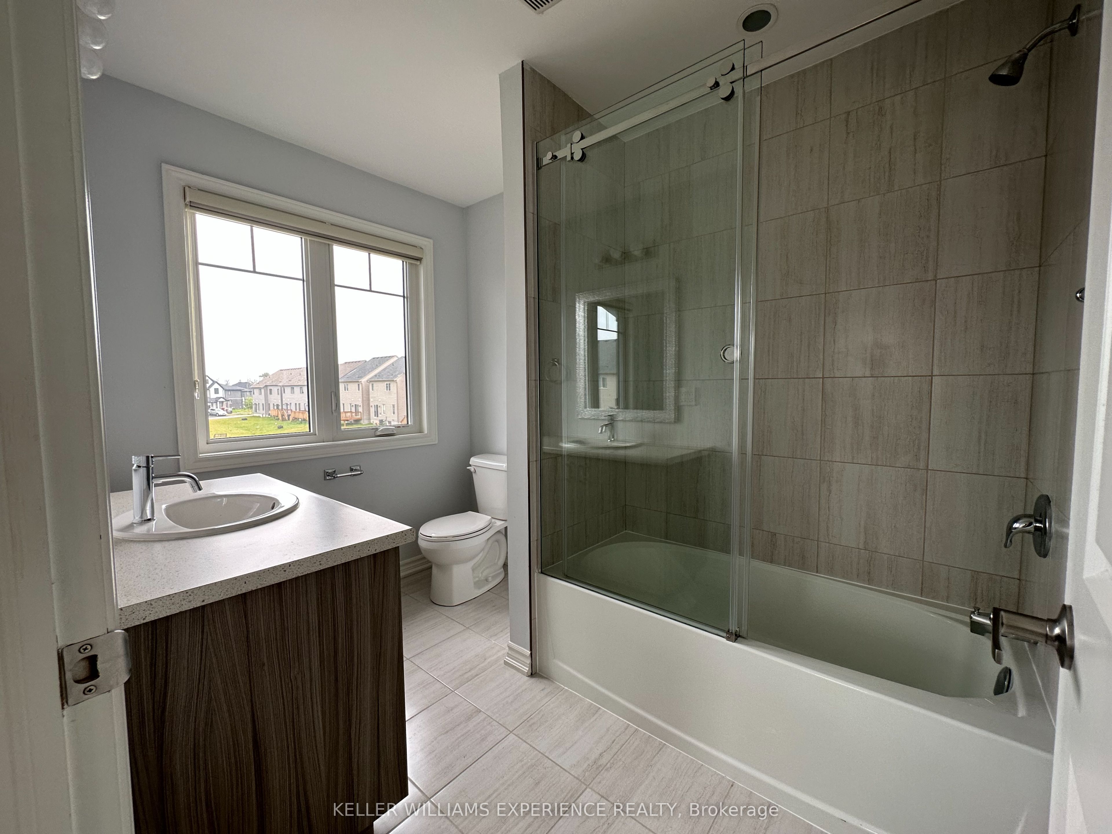 114 Delphi Court Property Photo 28