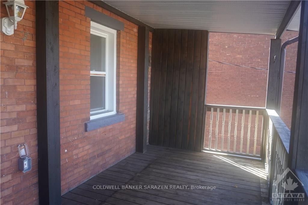 #2 - 326 Flora Street Property Photo 12
